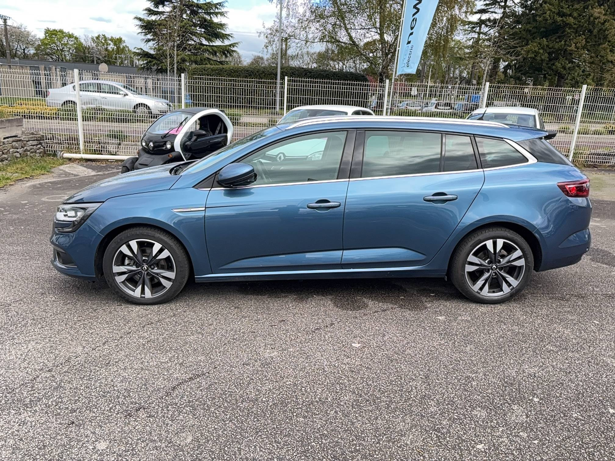 Vente en ligne Renault Megane 4 Estate Mégane IV Estate TCe 160 Energy EDC au prix de 14 990 €