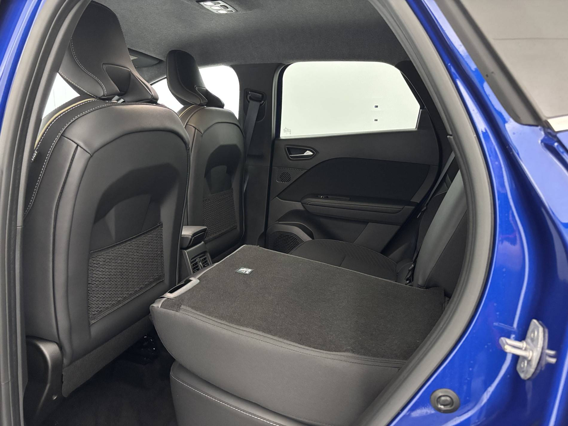 Vente en ligne Renault Symbioz  E-Tech full hybrid 160 ch au prix de 32 490 €