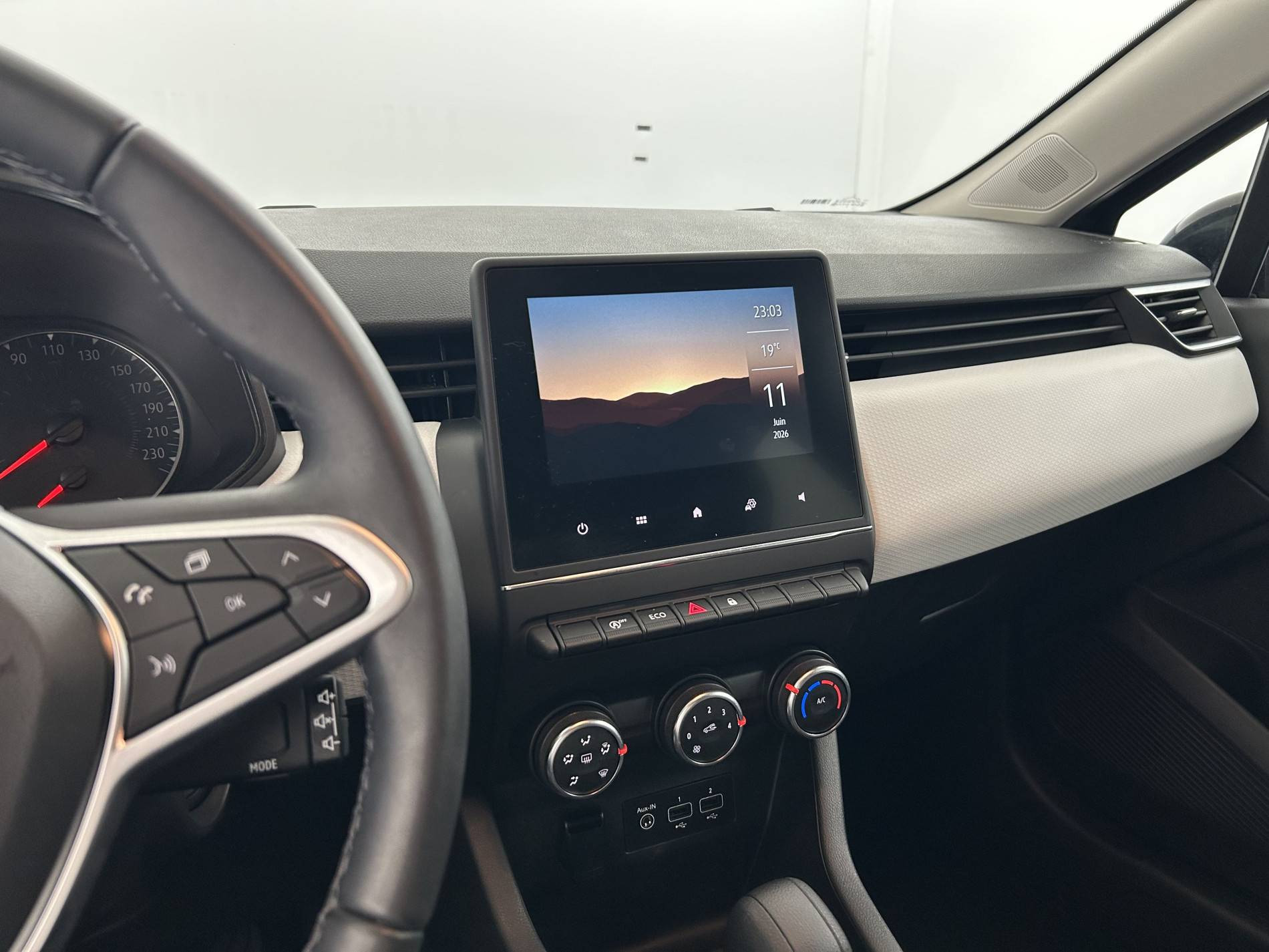 Vente en ligne Renault Clio 5 Clio TCe 90 X-Tronic au prix de 15 990 €