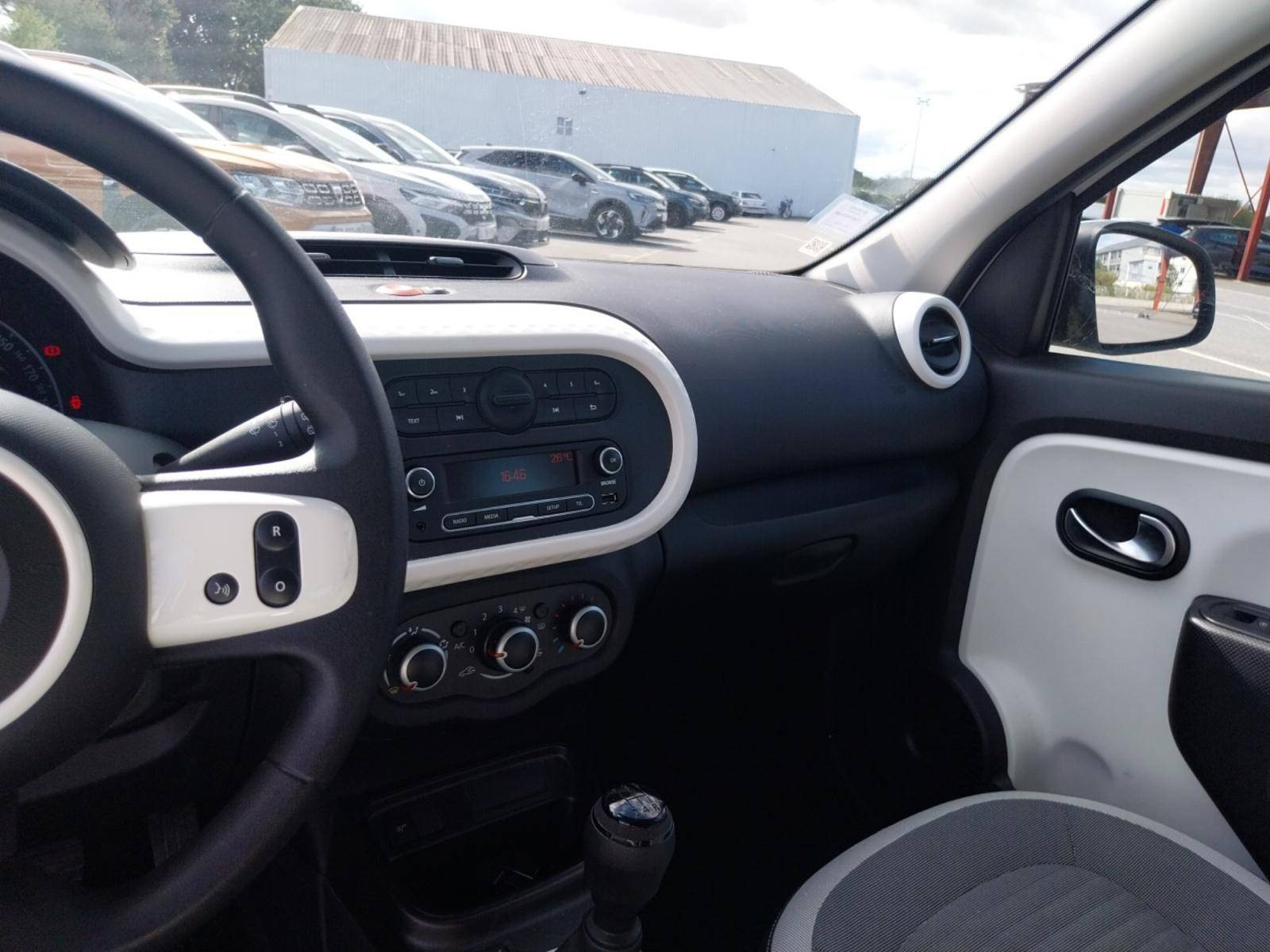 Vente en ligne Renault Twingo 3  SCe 65 - 21 au prix de 12 490 €