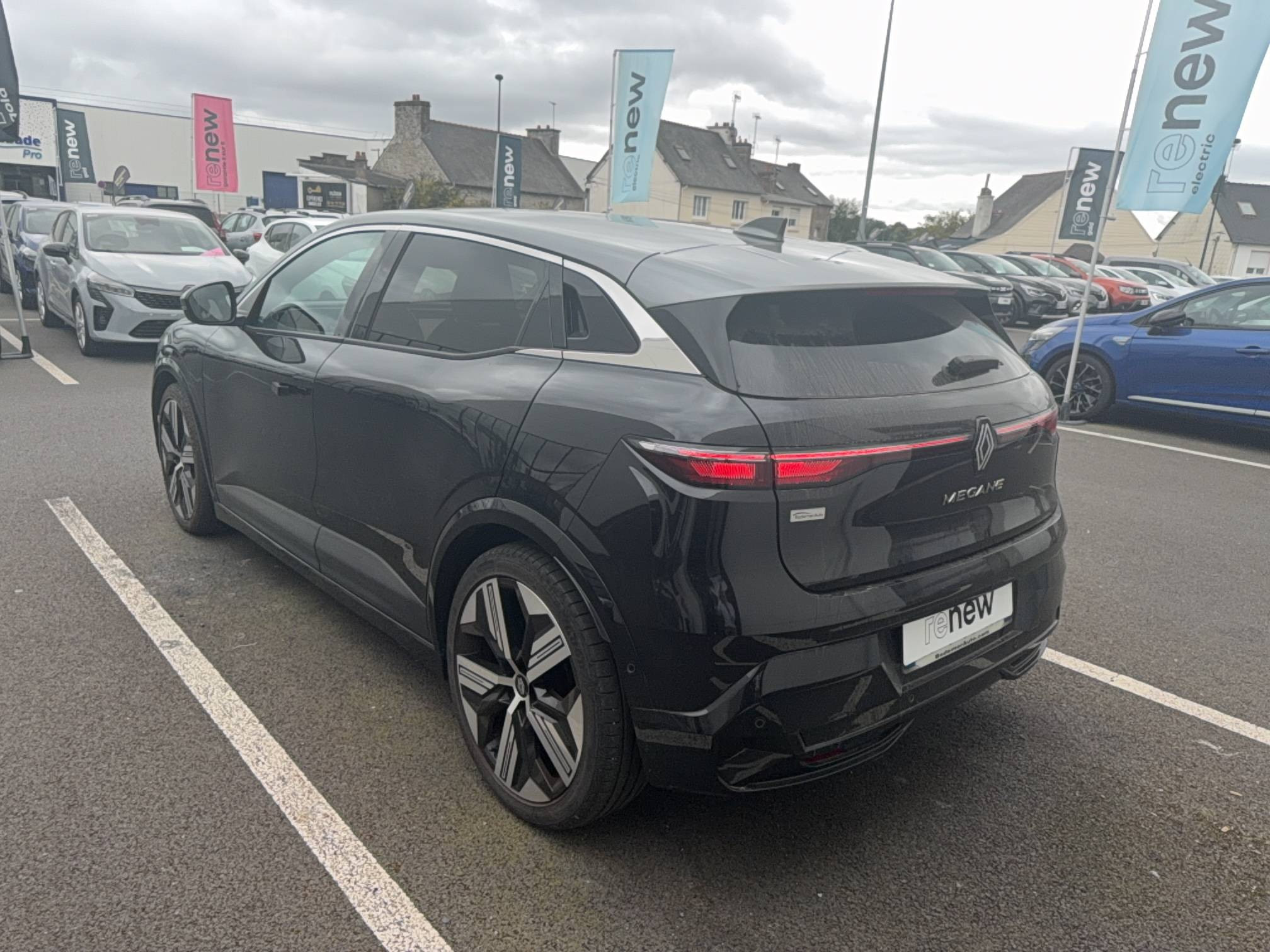 Vente en ligne Renault Megane E-Tech  EV60 220 ch super charge au prix de 27 950 €