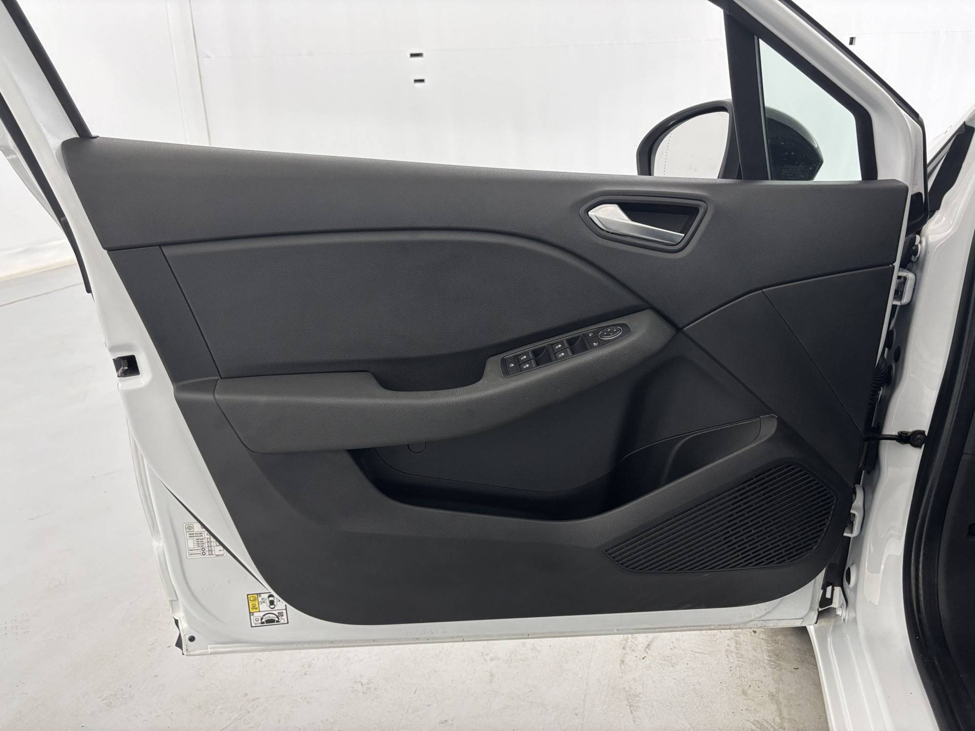 Vente en ligne Renault Clio 5 Clio TCe 90 au prix de 13 791 €