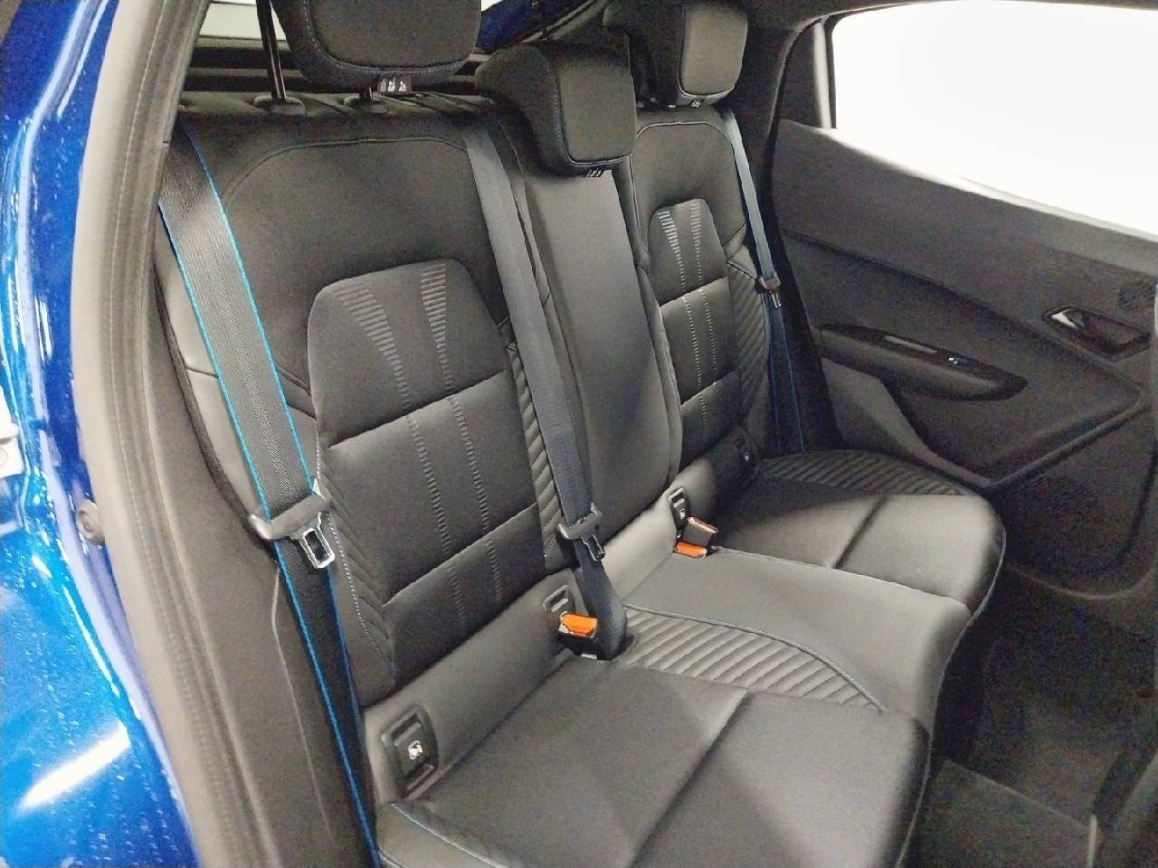 Vente en ligne Renault Clio 6 Clio E-Tech full hybrid 160 ch au prix de 30 400 €