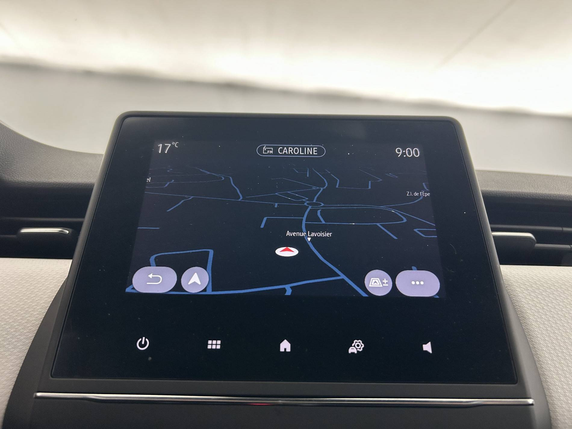 Vente en ligne Renault Clio 5 Clio TCe 90 - 21 au prix de 14 450 €