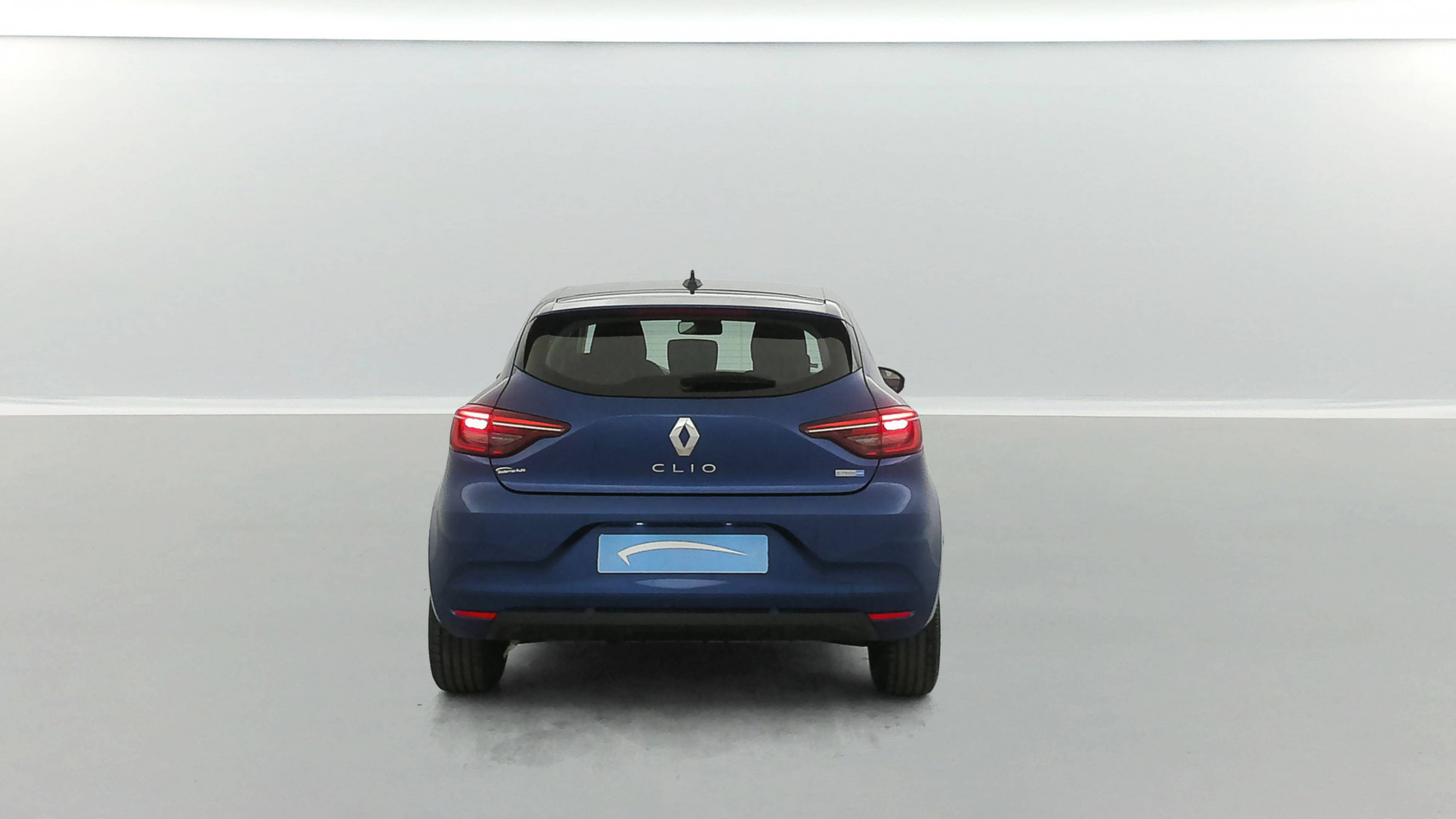 Vente en ligne Renault Clio 5 Clio E-Tech 140 - 21N au prix de 15 780 €