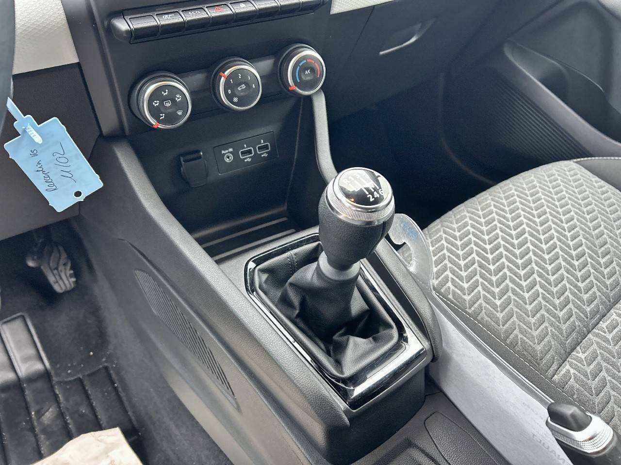 Vente en ligne Renault Clio 5 Clio TCe 90 au prix de 12 990 €