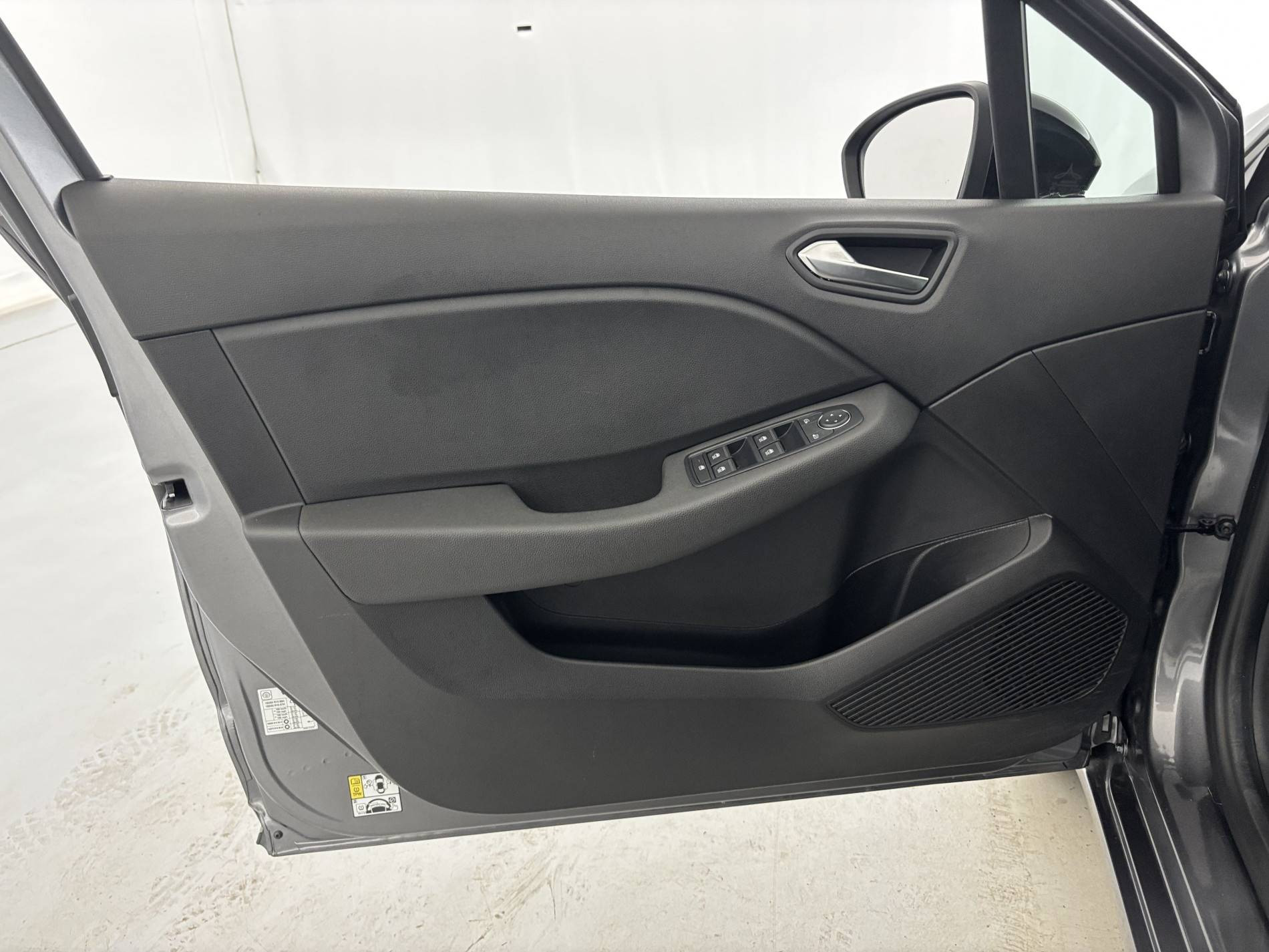 Vente en ligne Renault Clio 5 Clio SCe 65 au prix de 13 300 €