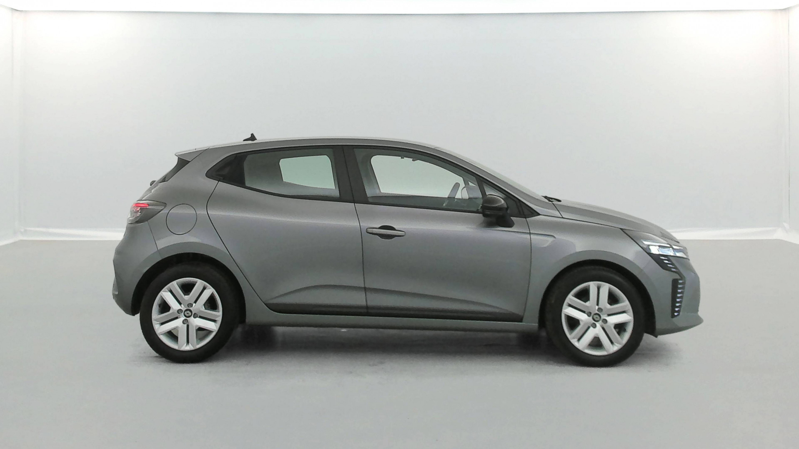Vente en ligne Renault Clio 5 Clio TCe 90 ch GSR2 au prix de 15 490 €
