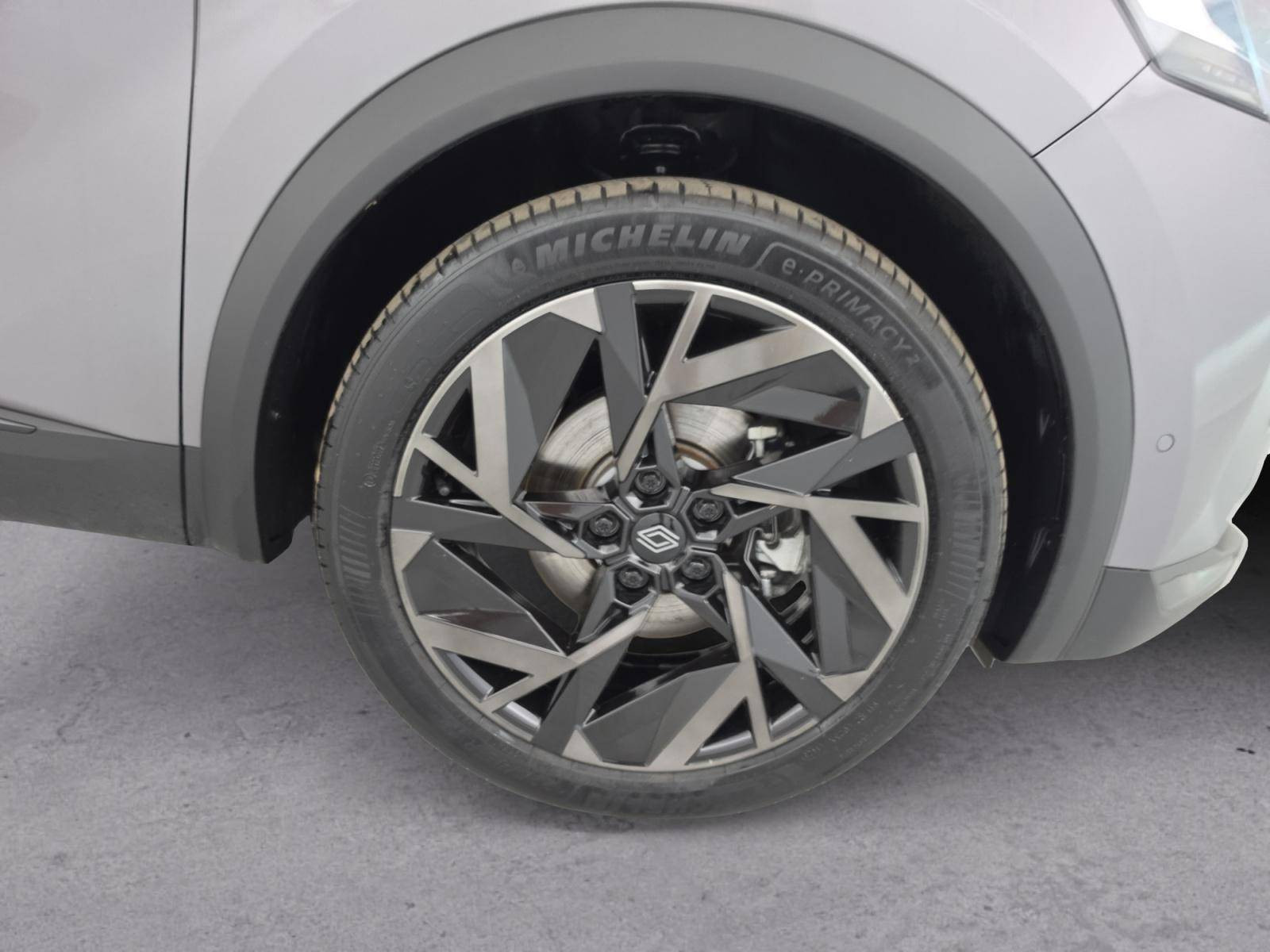 Vente en ligne Renault Symbioz  E-Tech full hybrid 145 au prix de 26 419 €