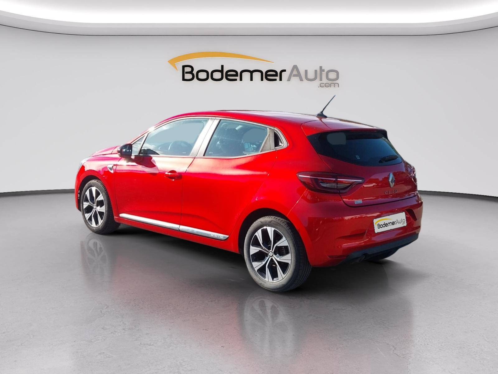 Vente en ligne Renault Clio 5 Clio TCe 90 - 21N au prix de 13 390 €
