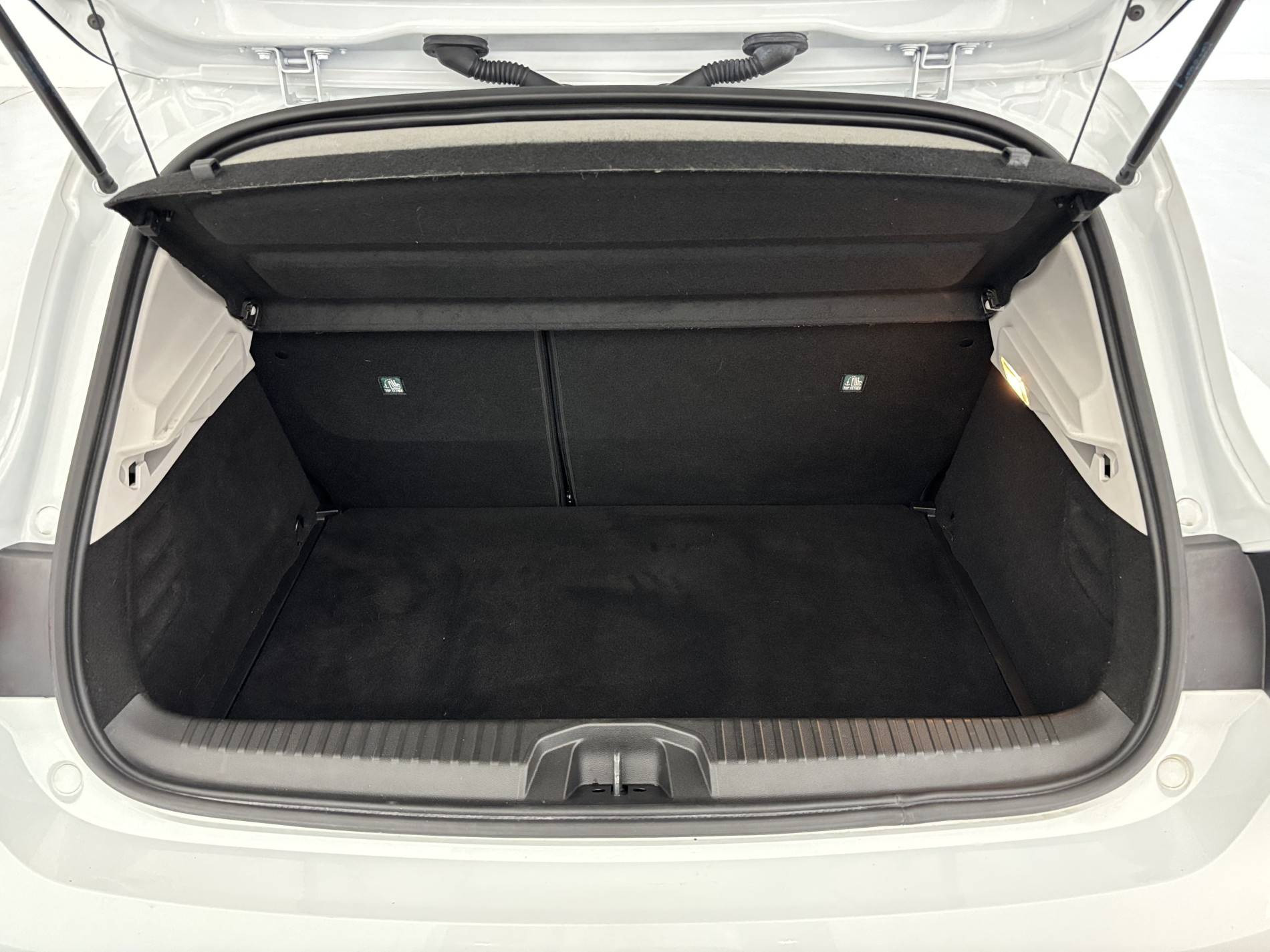 Vente en ligne Renault Clio 5 Clio TCe 90 au prix de 14 900 €
