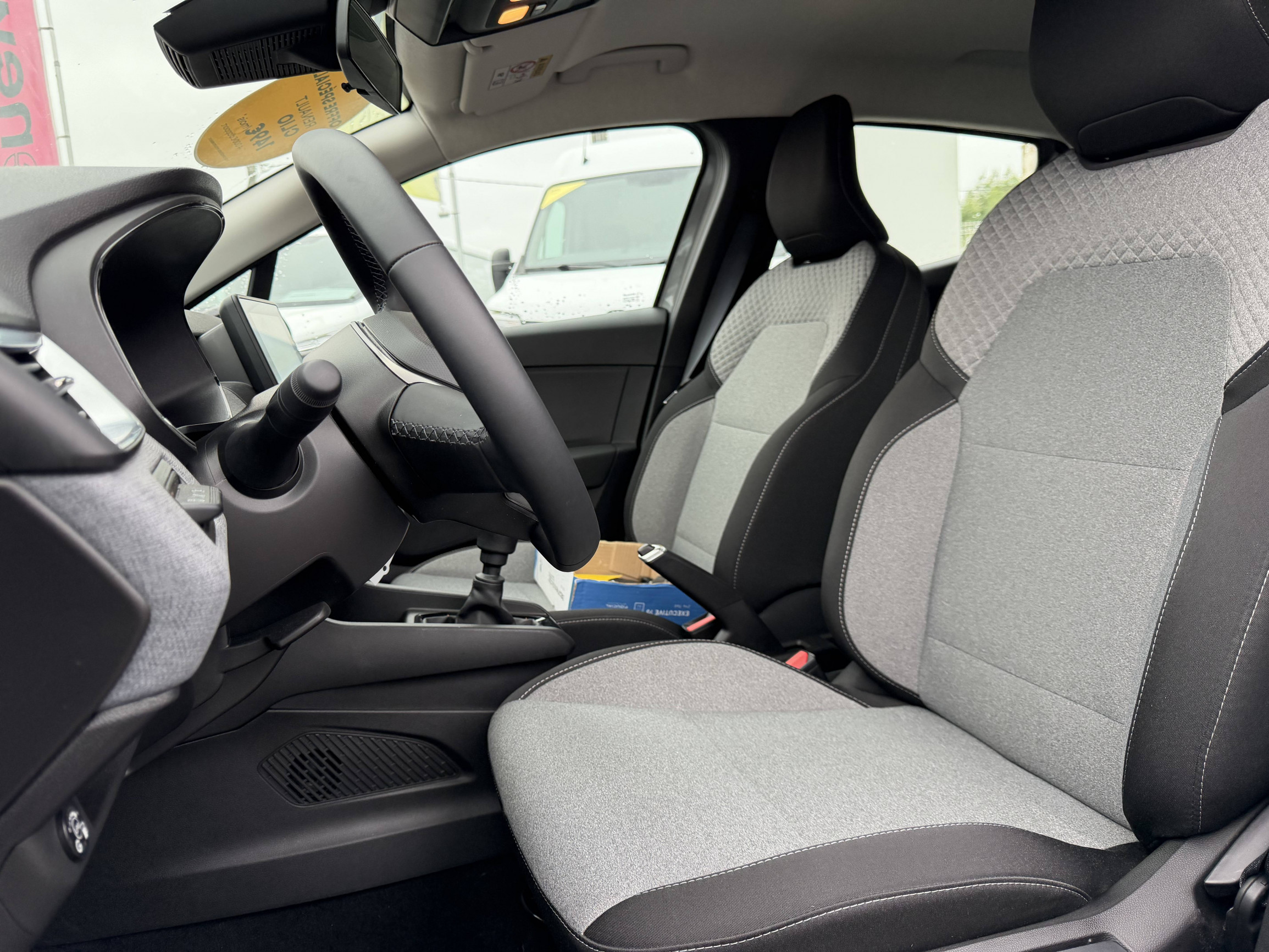 Vente en ligne Renault Clio 5 Clio Eco-G 100 ch GSR2 au prix de 15 990 €