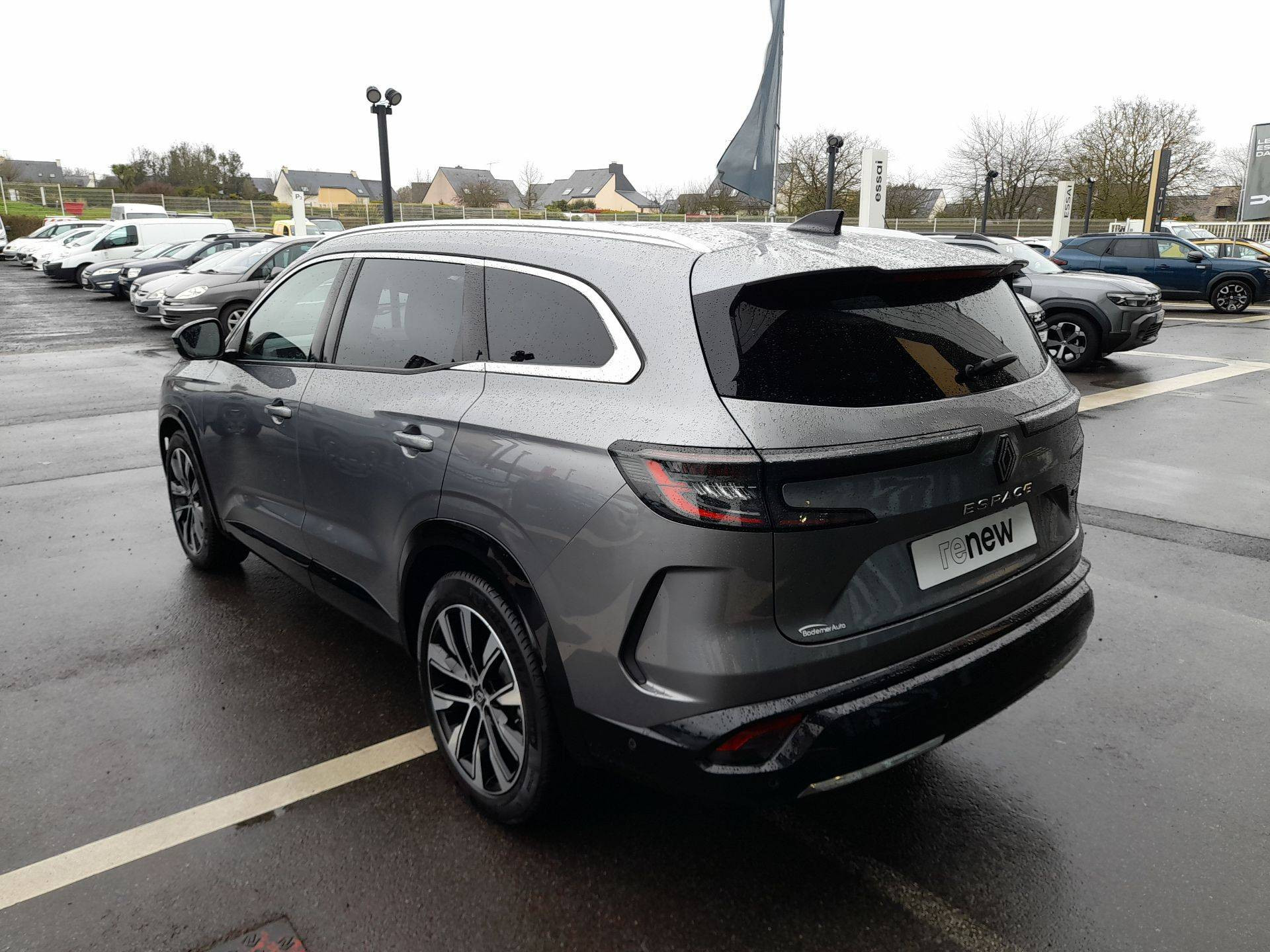 Vente en ligne Renault Espace Espace E-Tech full hybrid 200 GSR2 au prix de 36 990 €