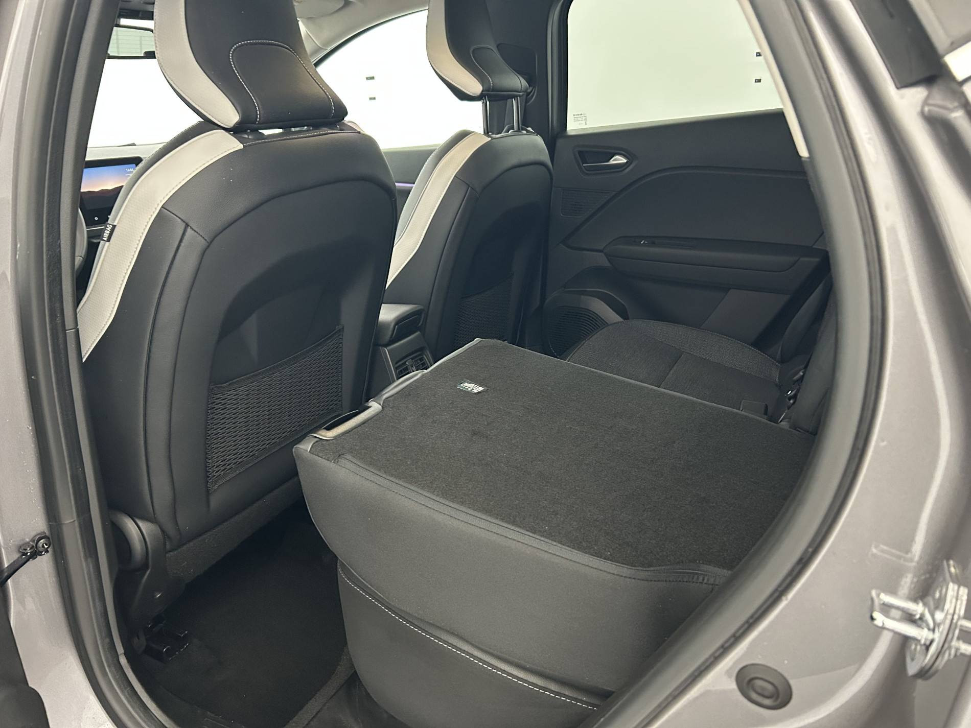 Vente en ligne Renault Captur  E-Tech 145 - 21 au prix de 18 490 €
