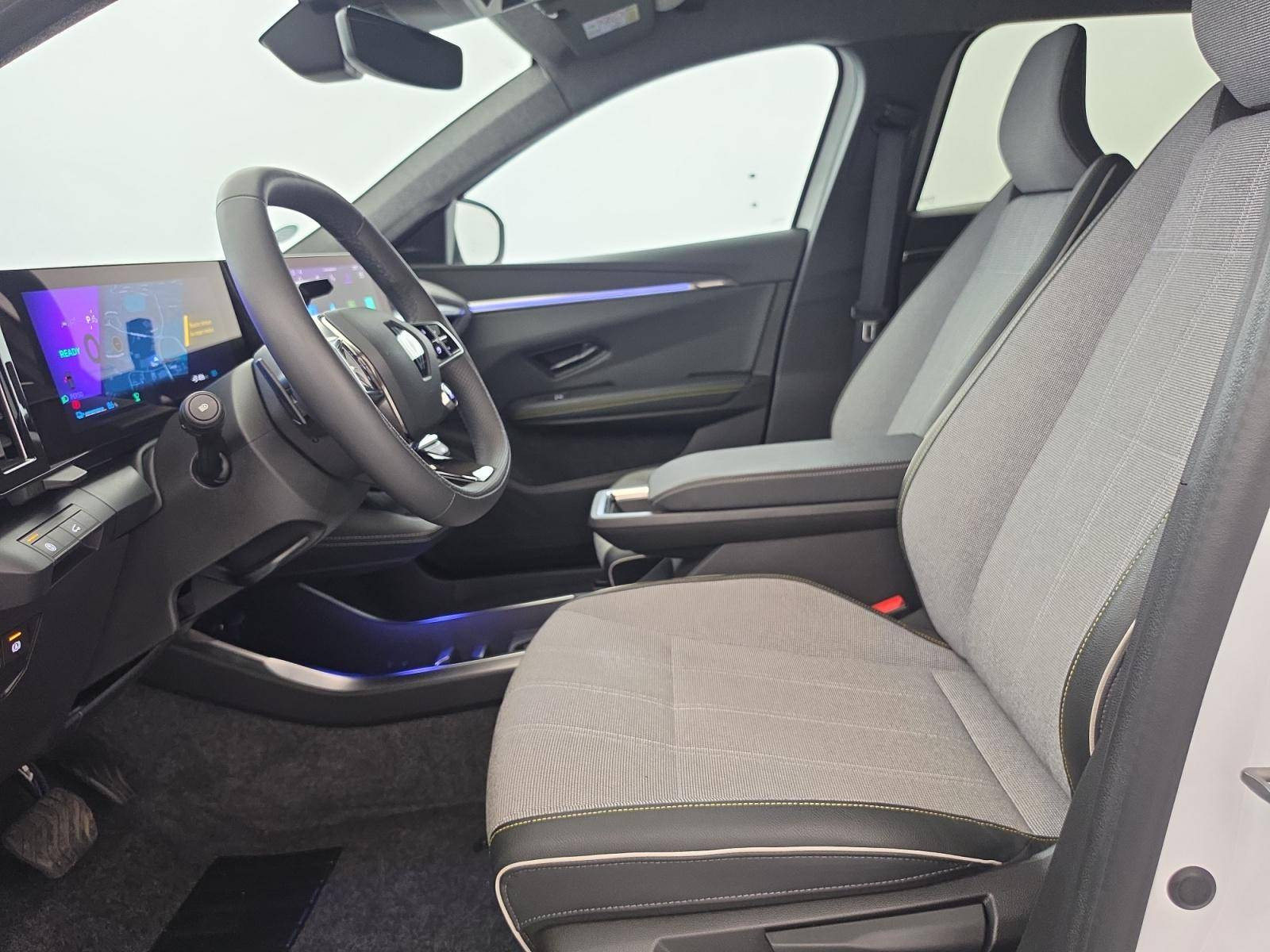 Vente en ligne Renault Scenic E-Tech Scenic E-Tech électrique 220 ch grande autonomie au prix de 32 000 €
