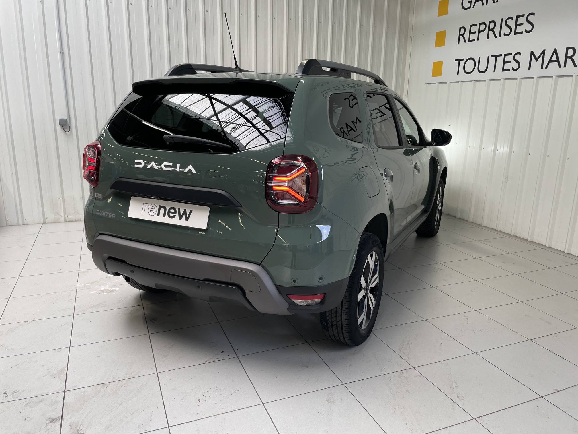 Vente en ligne Dacia Duster  ECO-G 100 4x2 au prix de 17 499 €