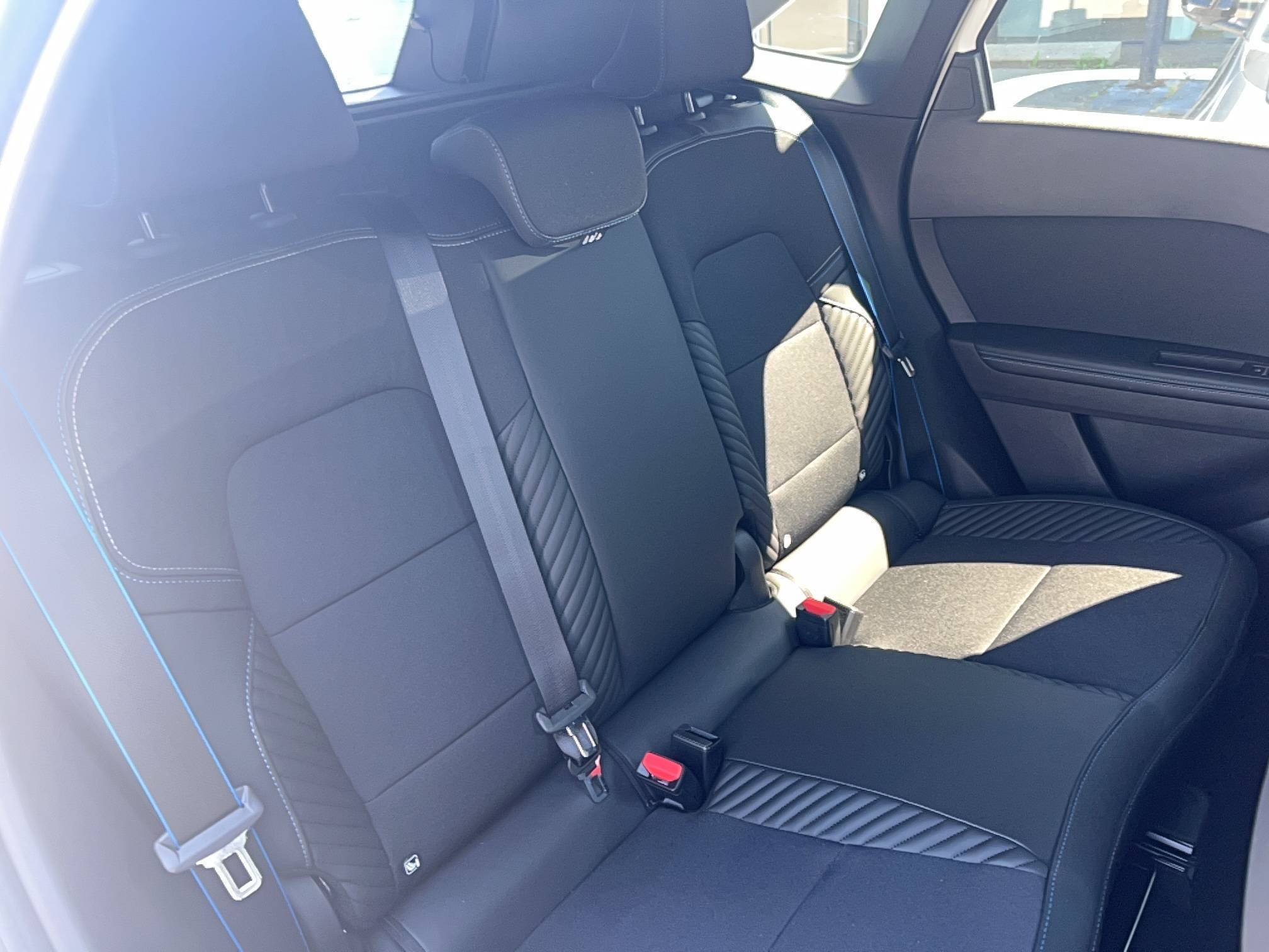 Vente en ligne Renault Symbioz  E-Tech full hybrid 160 ch au prix de 36 990 €