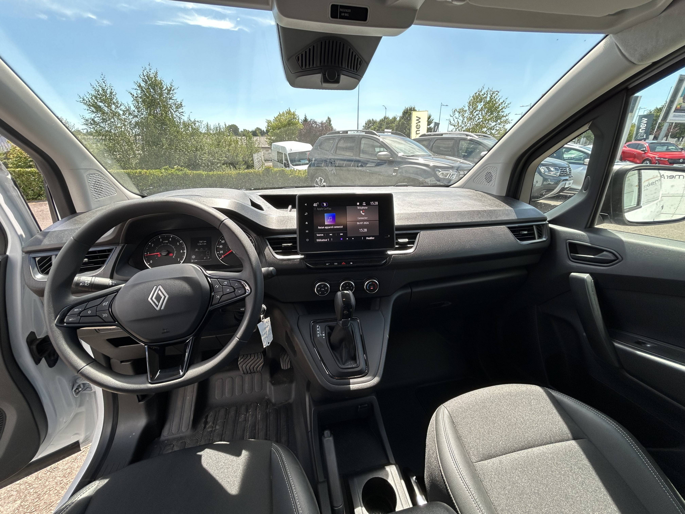 Vente en ligne Renault Kangoo Van  TOLE L1 BLUE DCI 95 AUTO au prix de 21 450 €
