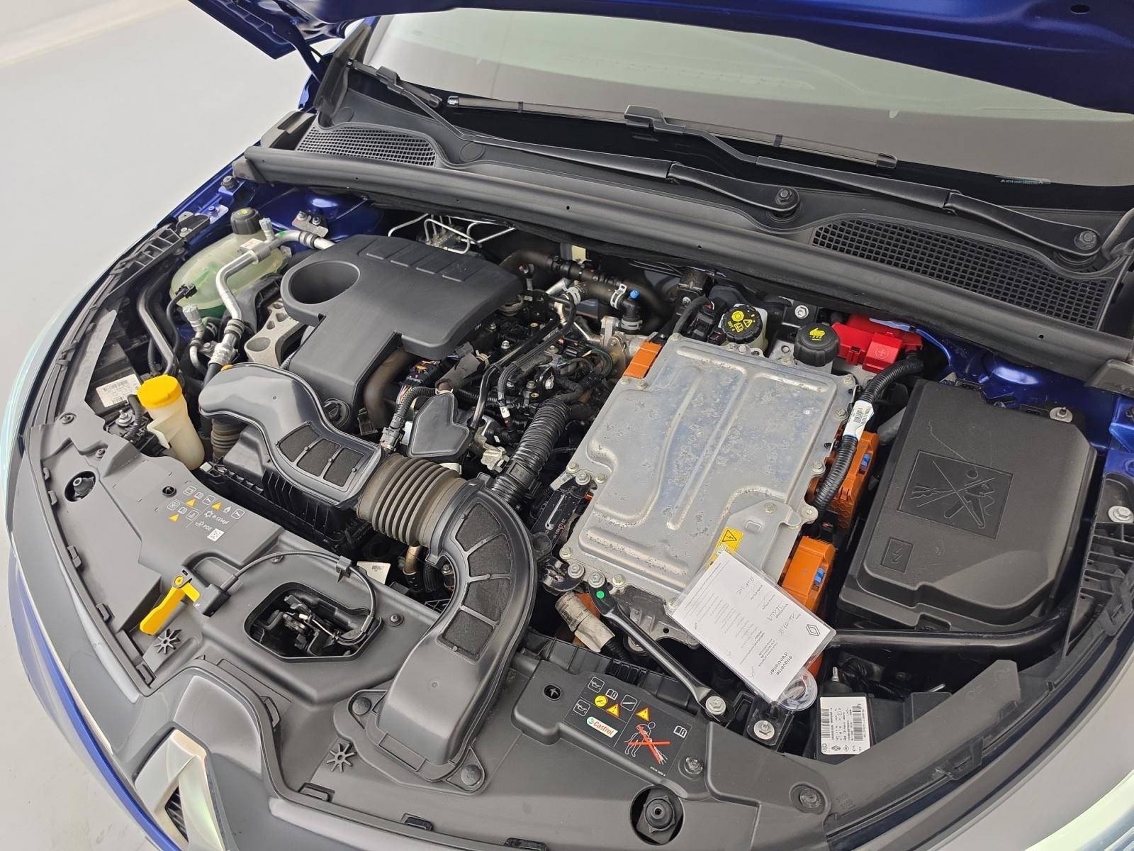Vente en ligne Renault Clio 5 Clio E-Tech 140 - 21N au prix de 17 390 €