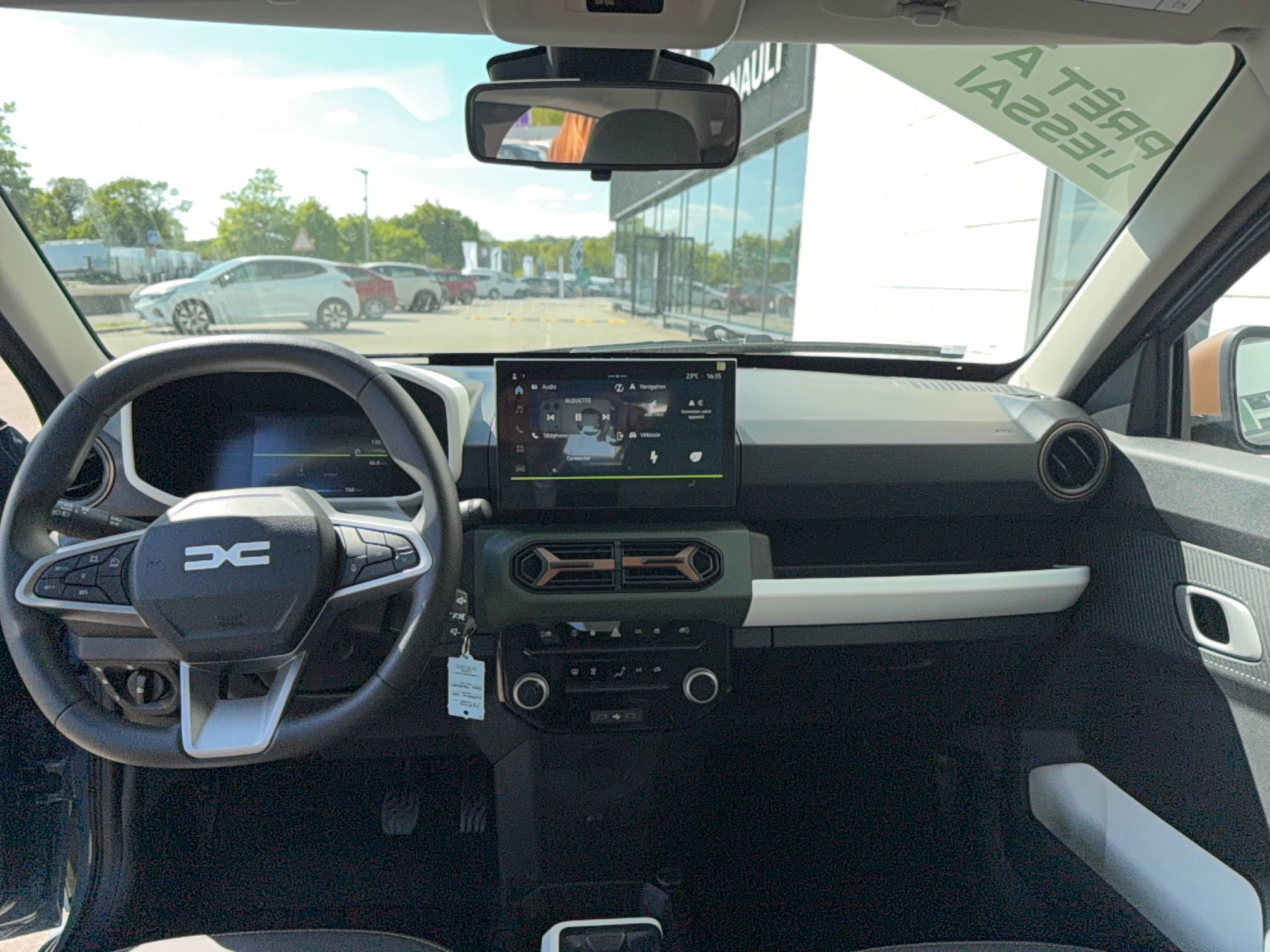 Vente en ligne Dacia Spring  electric 100 au prix de 19 990 €