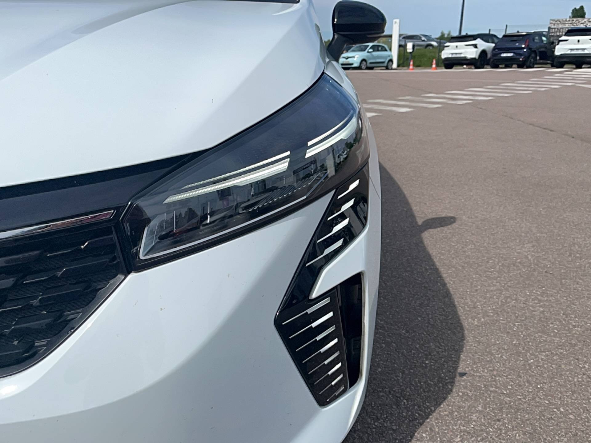 Vente en ligne Renault Clio 5 Clio TCe 90 au prix de 16 990 €