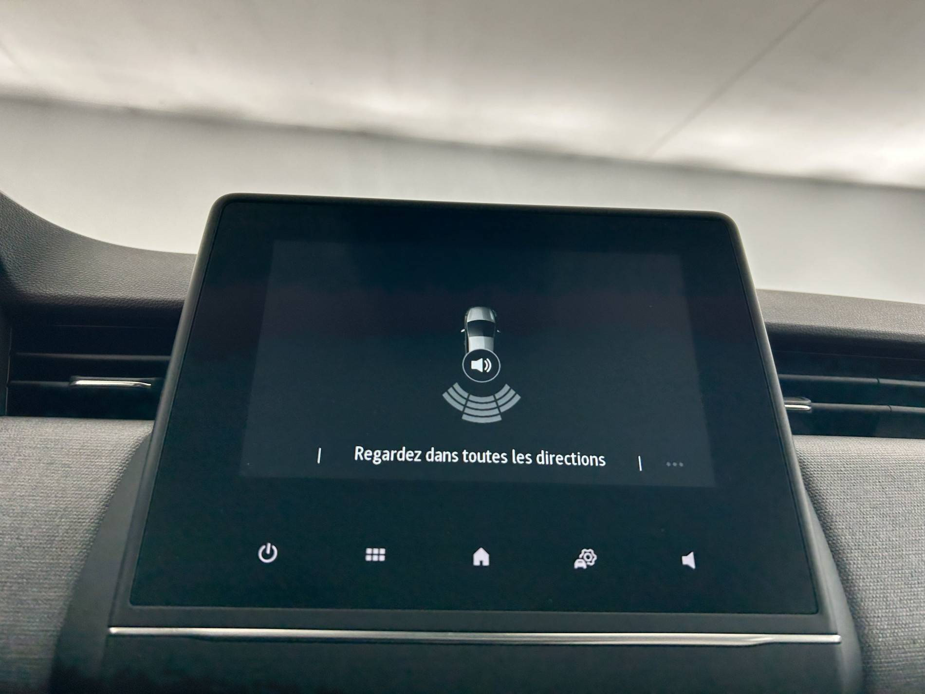 Vente en ligne Renault Clio 5 Clio E-Tech full hybrid 145 ch GSR2 au prix de 21 990 €