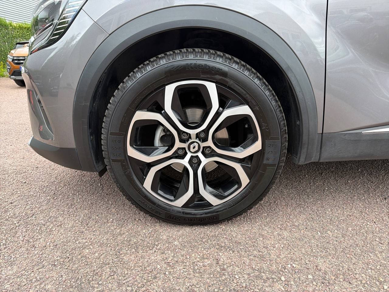 Vente en ligne Renault Captur  mild hybrid 140 au prix de 17 480 €