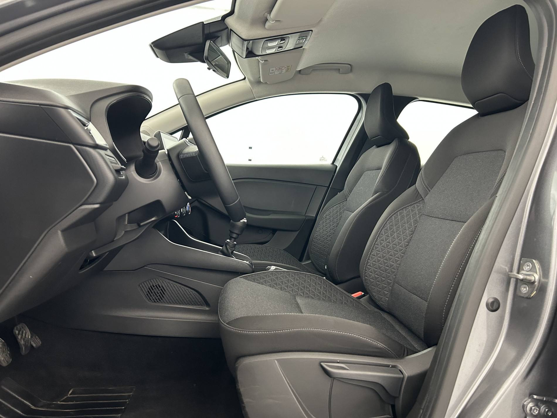 Vente en ligne Renault Clio 5 Clio TCe 90 au prix de 15 290 €