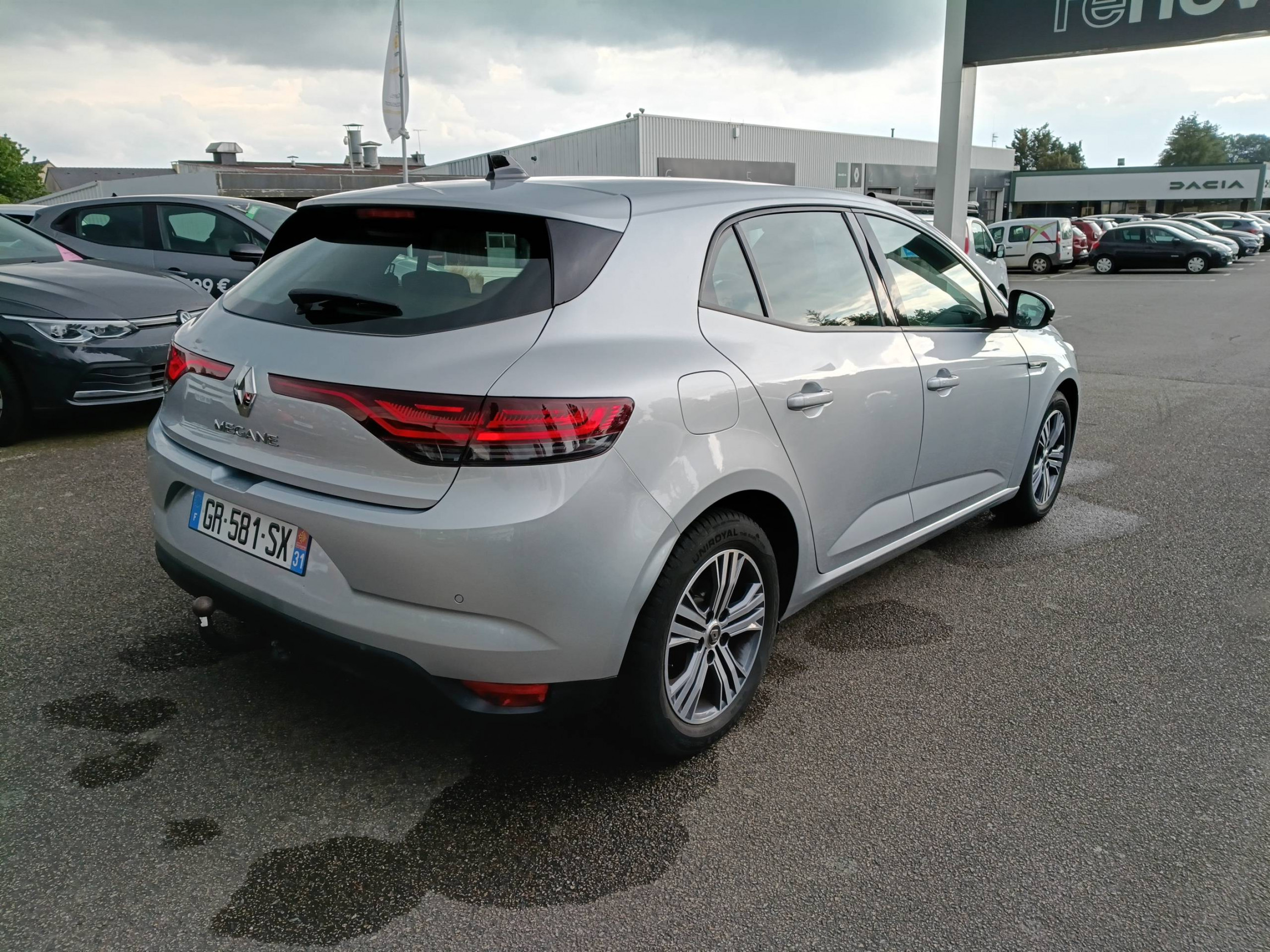 Vente en ligne Renault Megane 4  Blue dCi 115 EDC au prix de 16 990 €