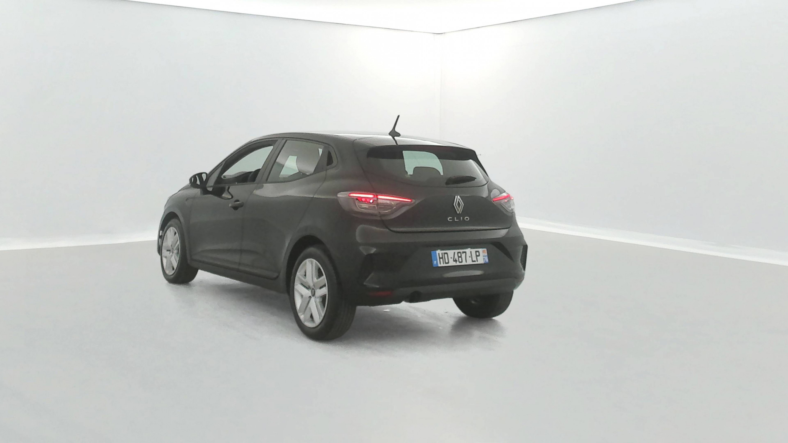 Vente en ligne Renault Clio 5 Clio Blue dCi 100 ch GSR2 au prix de 17 990 €