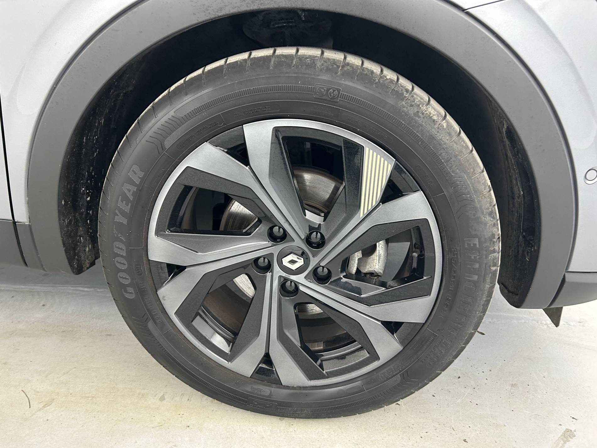 Vente en ligne Renault Arkana  E-Tech hybride 145 - 22 au prix de 22 590 €