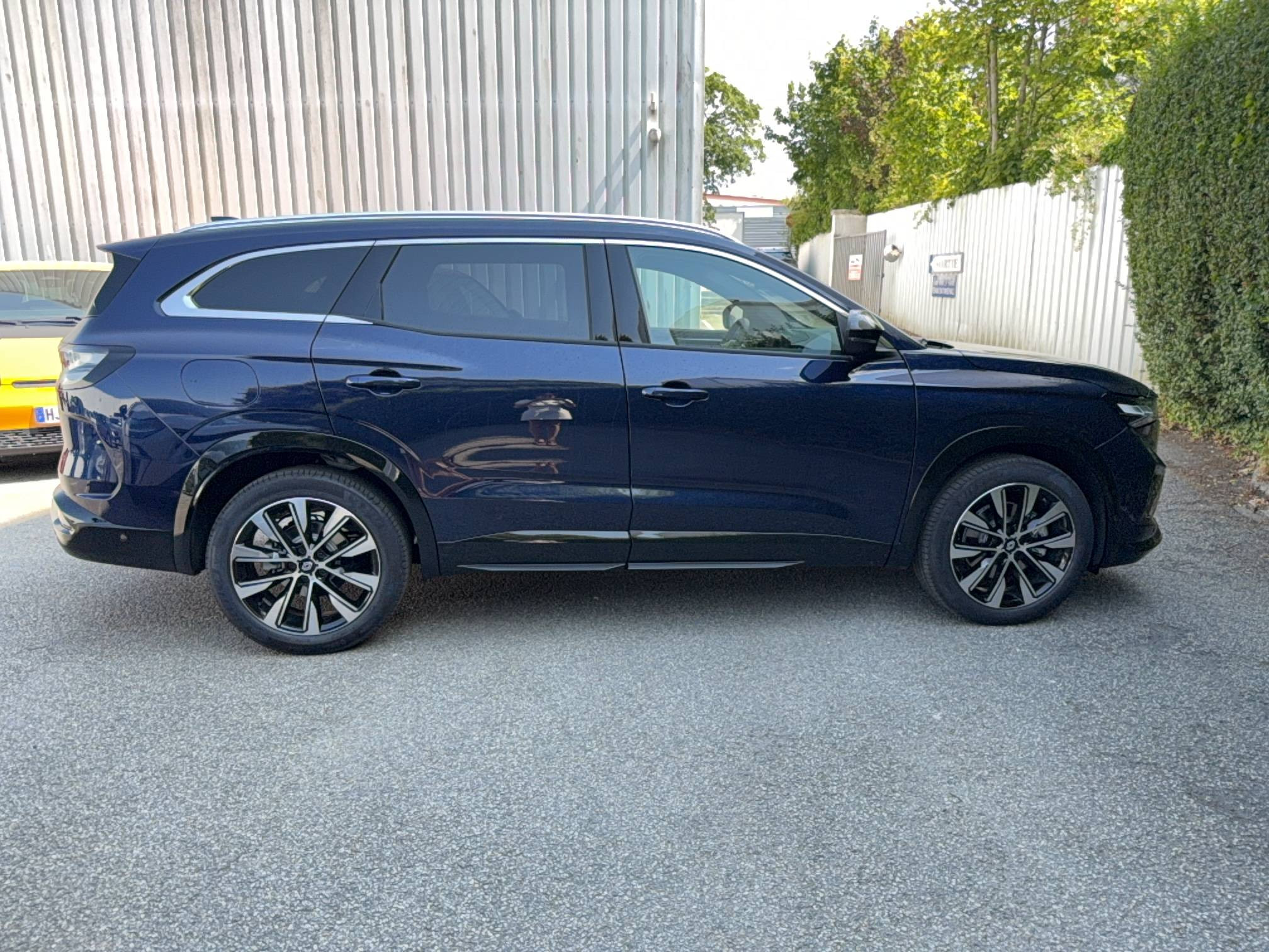 Vente en ligne Renault Espace Espace full hybrid E-Tech 200 ch 5pl au prix de 43 490 €