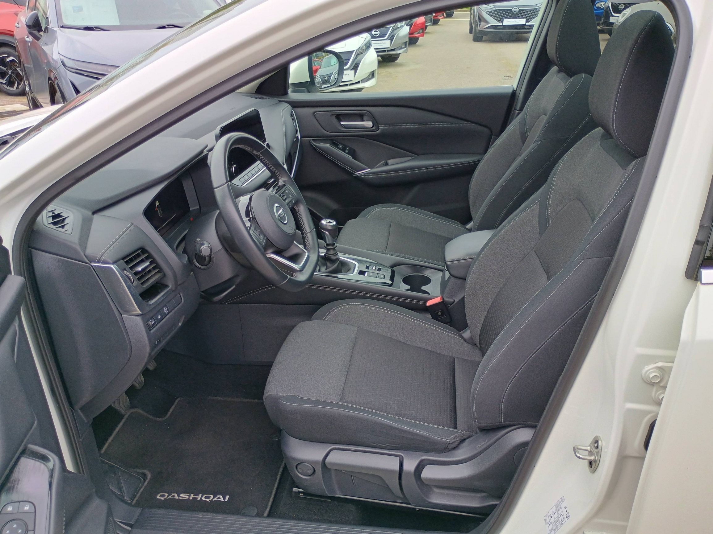 Vente en ligne Nissan Qashqai Qashqai Mild Hybrid 140 ch au prix de 19 990 €
