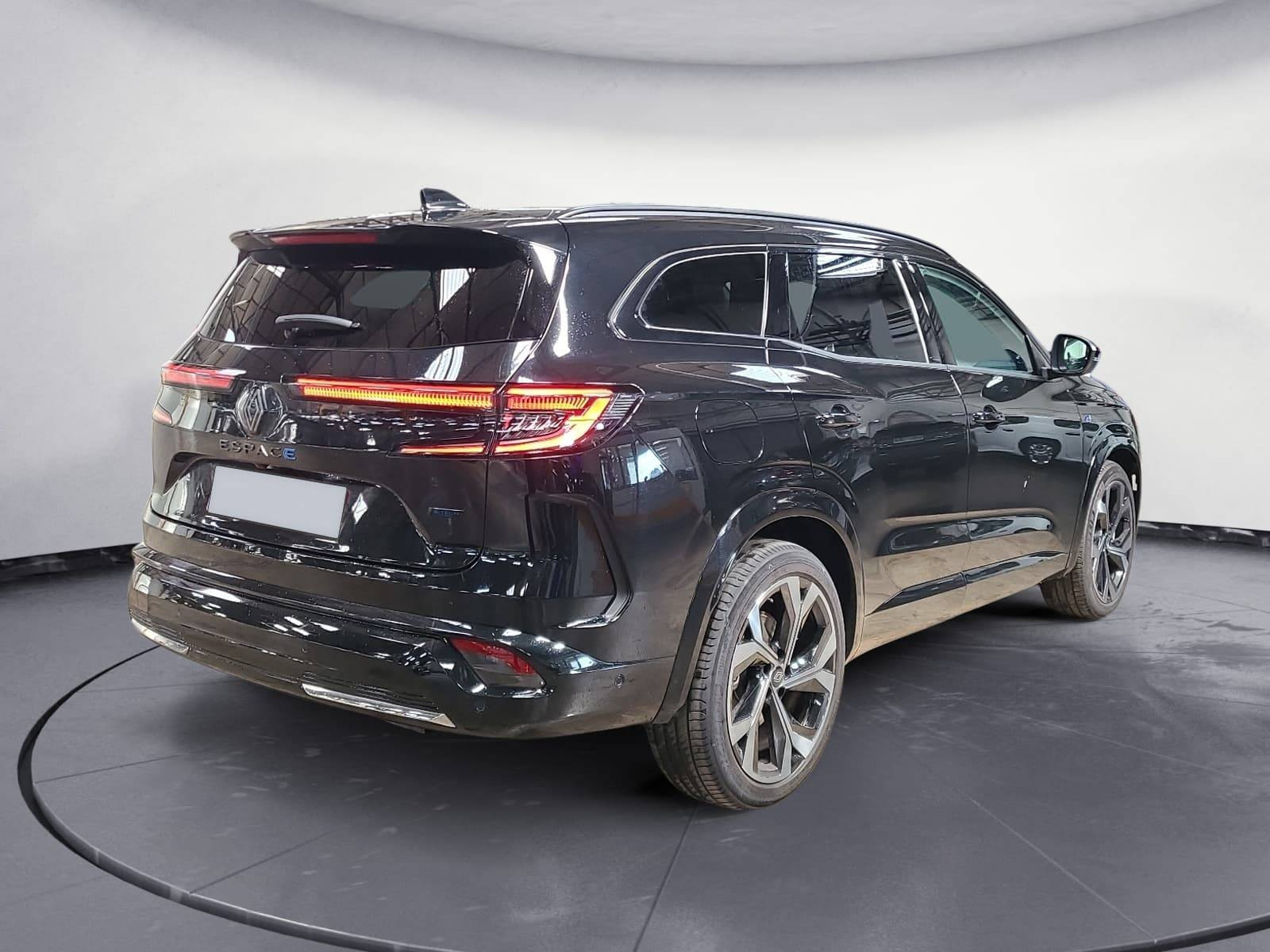 Renault Espace Espace E-Tech full hybrid 200 GSR2 occasion de 2025 en vente à Ploërmel