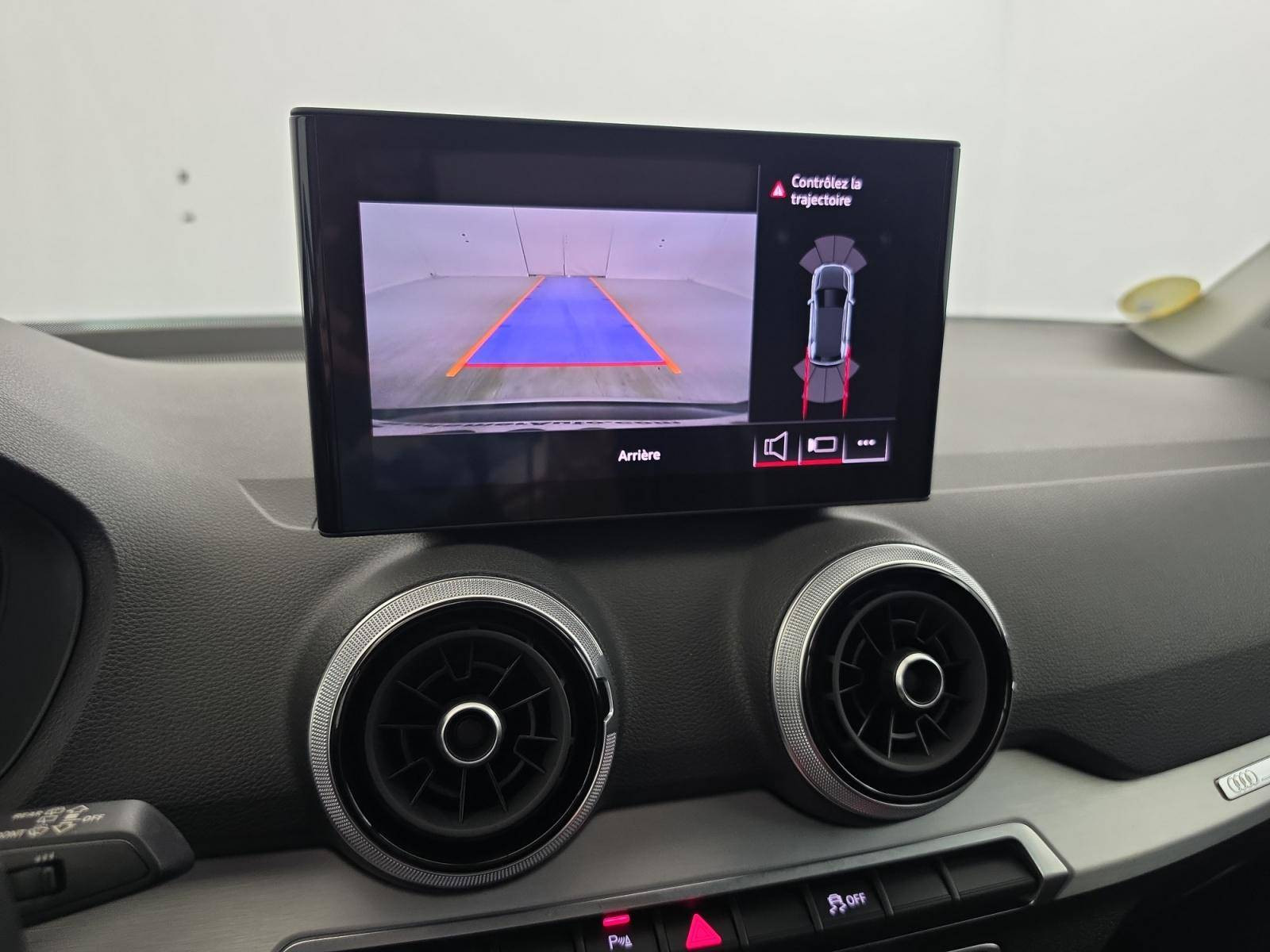 Vente en ligne Audi Q2  35 TDI 150 S tronic 7 au prix de 32 990 €