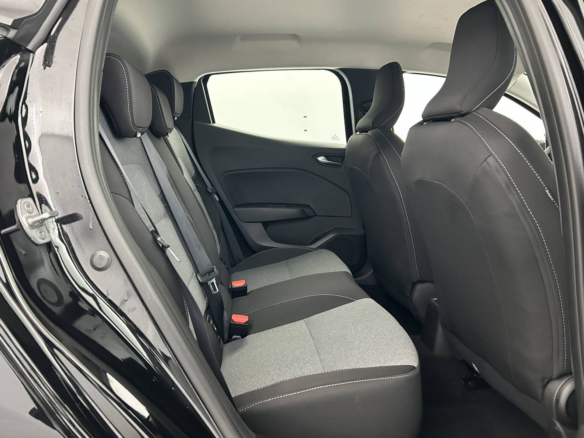 Vente en ligne Renault Clio 5 Clio Blue dCi 100 ch GSR2 au prix de 19 290 €