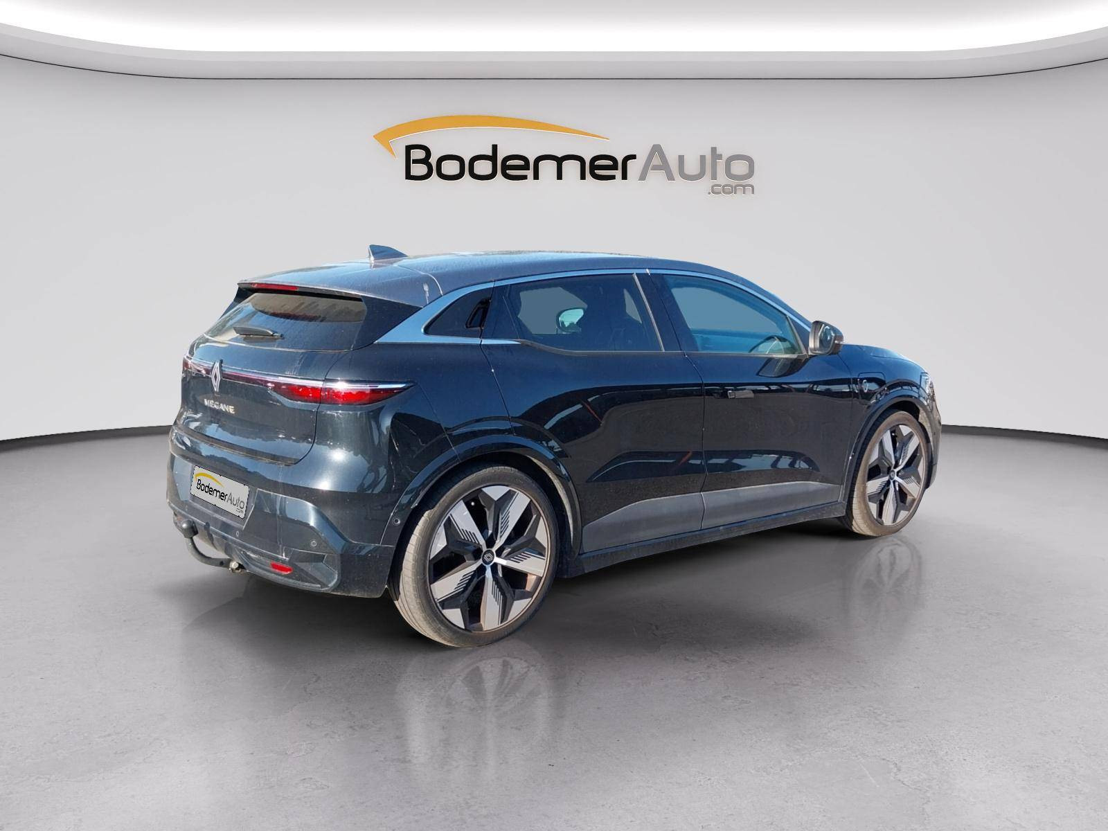 Vente en ligne Renault Megane E-Tech  EV60 220 ch super charge au prix de 21 490 €