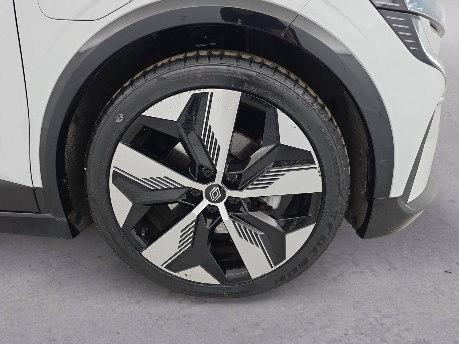 Vente en ligne Renault Megane E-Tech  EV60 220 ch super charge au prix de 24 590 €