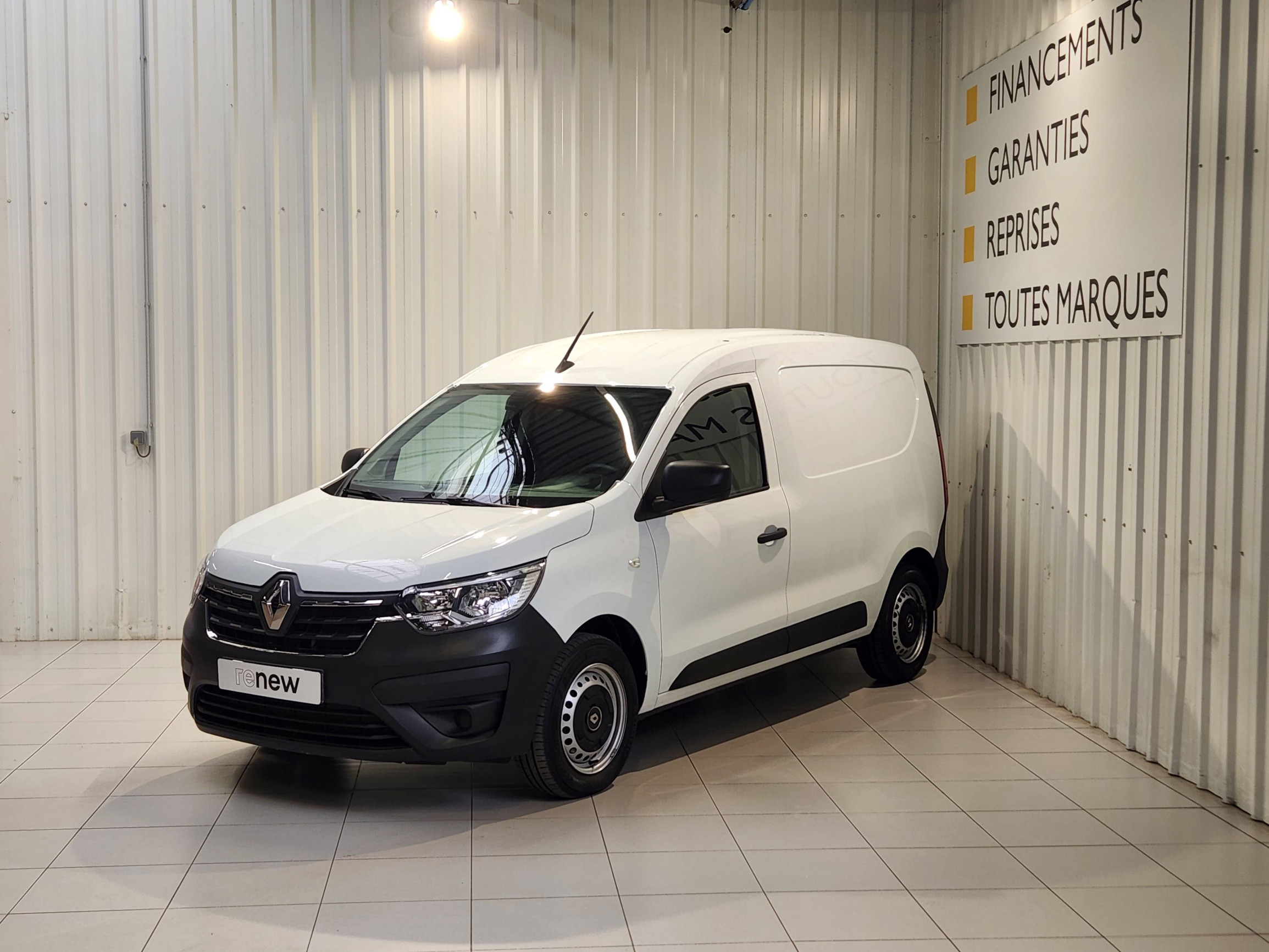 Renault Express Van  BLUE DCI 75 - 22 occasion de 2023 en vente à Morlaix