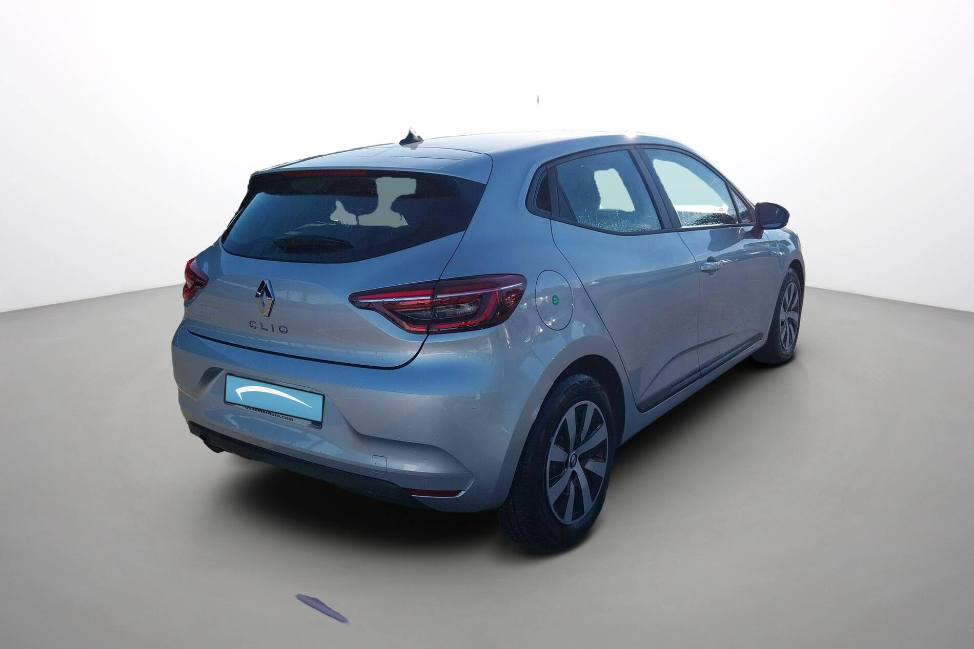 Vente en ligne Renault Clio 5 Clio TCe 90 au prix de 13 490 €