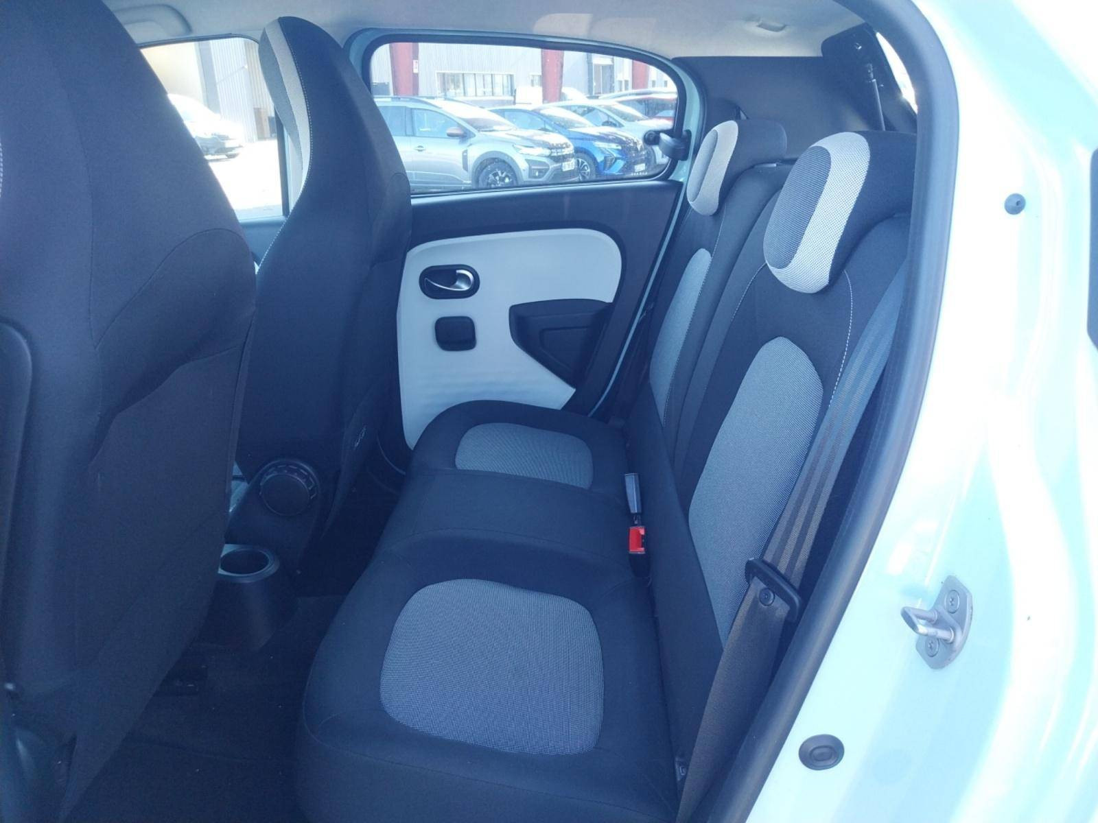 Vente en ligne Renault Twingo 3  SCe 65 - 21 au prix de 12 390 €