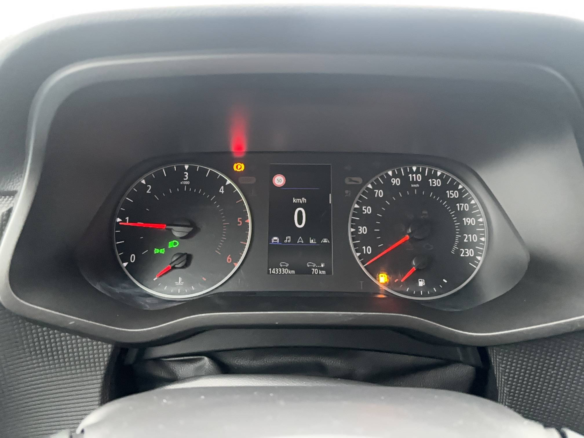 Vente en ligne Renault Trafic 3 Fourgon TRAFIC FGN L1H1 2800 KG BLUE DCI 130 au prix de 17 500 €