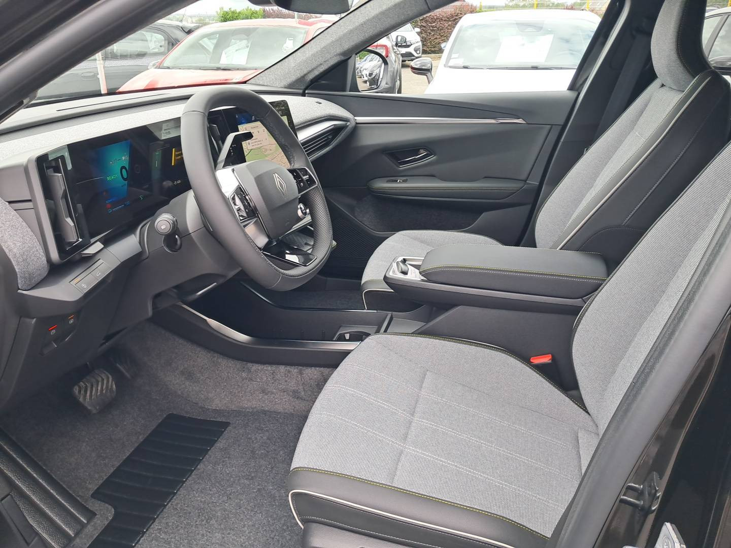 Vente en ligne Renault Scenic E-Tech Scenic E-Tech électrique 220 ch grande autonomie au prix de 49 740 €