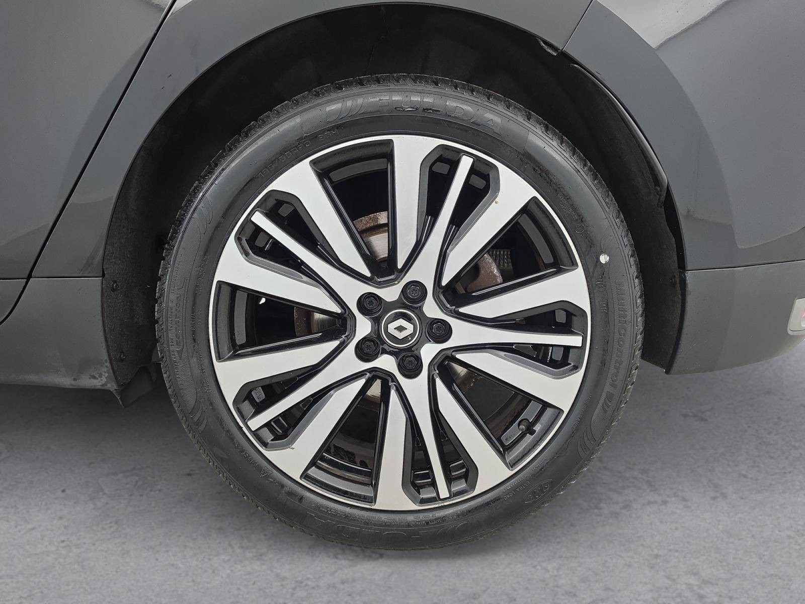 Vente en ligne Renault Grand Scenic 4 Grand Scenic Blue dCi 150 EDC au prix de 18 990 €