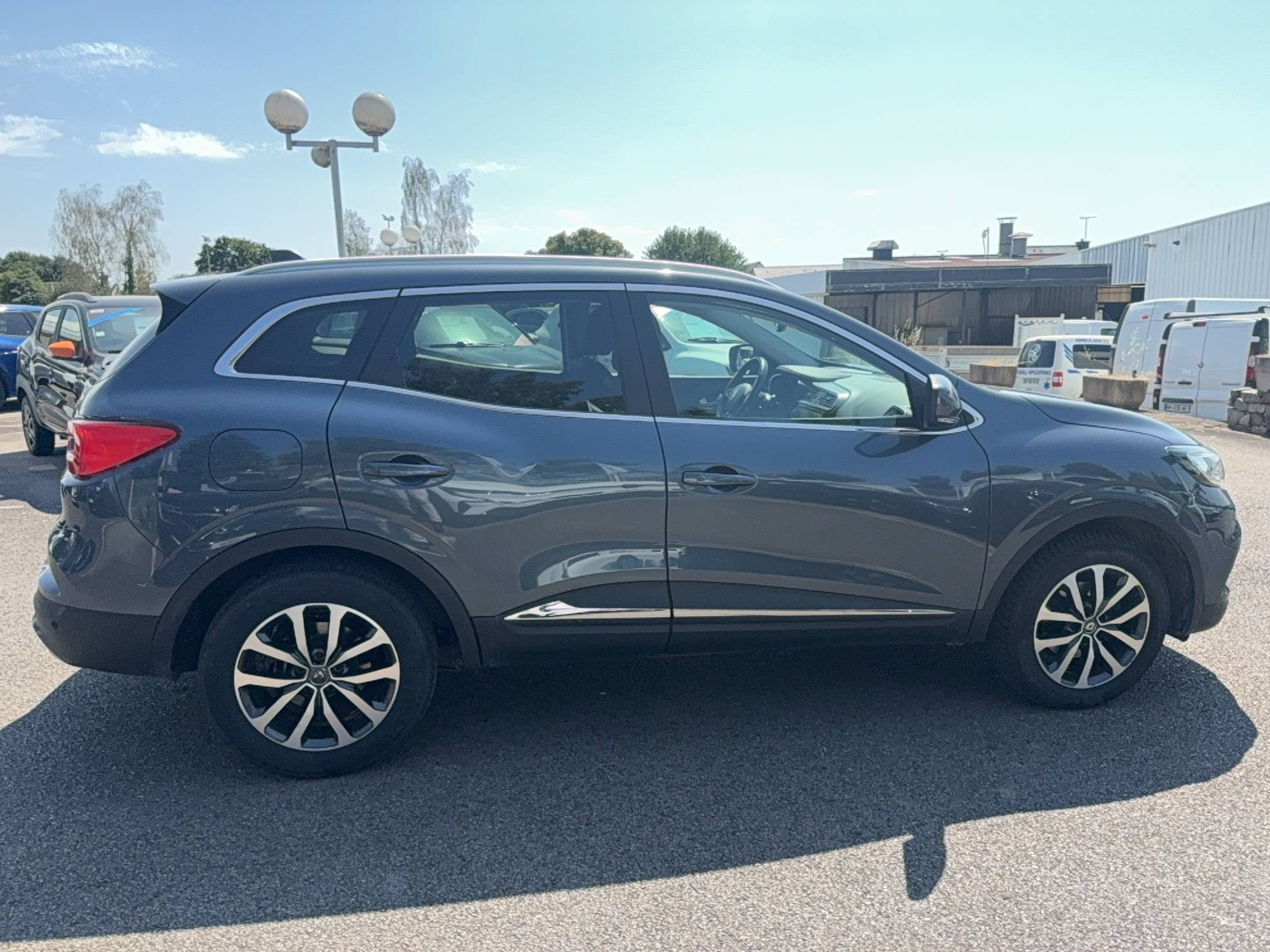 Vente en ligne Renault Kadjar  Blue dCi 115 au prix de 13 990 €