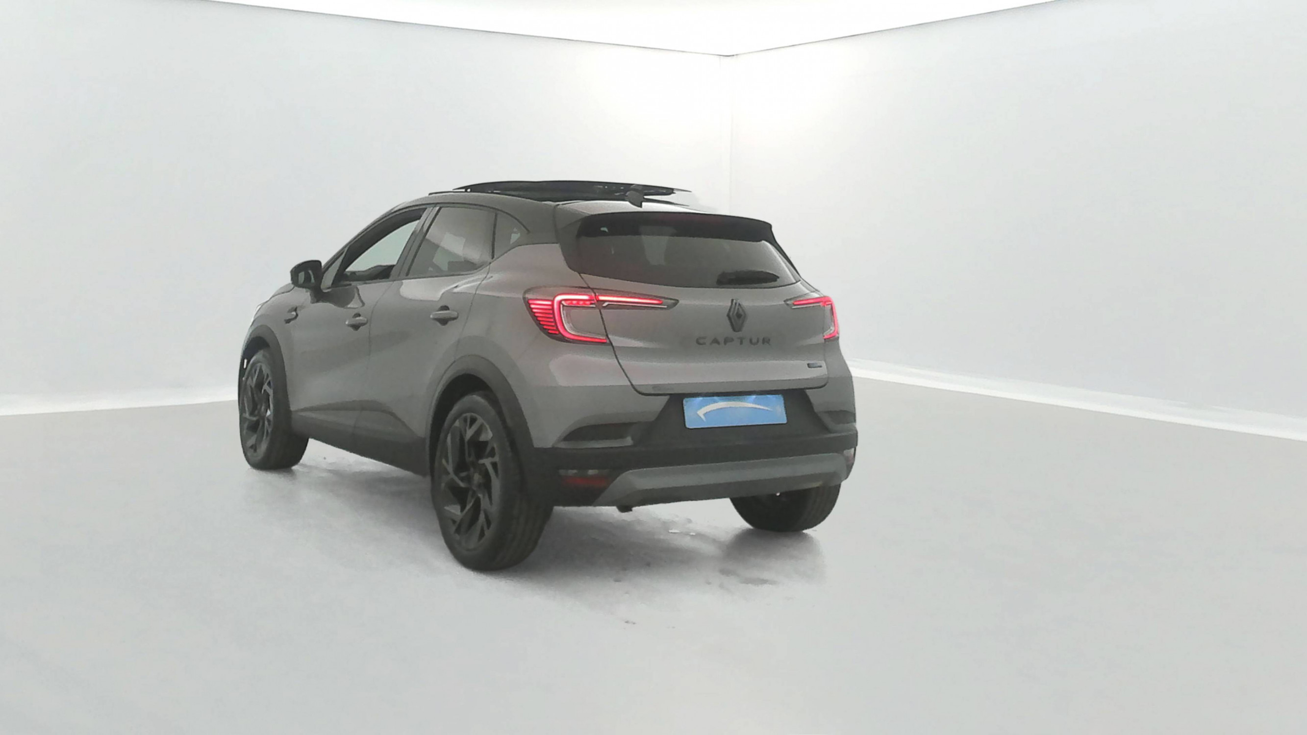 Vente en ligne Renault Captur  E-Tech full hybrid 145 ch au prix de 26 990 €
