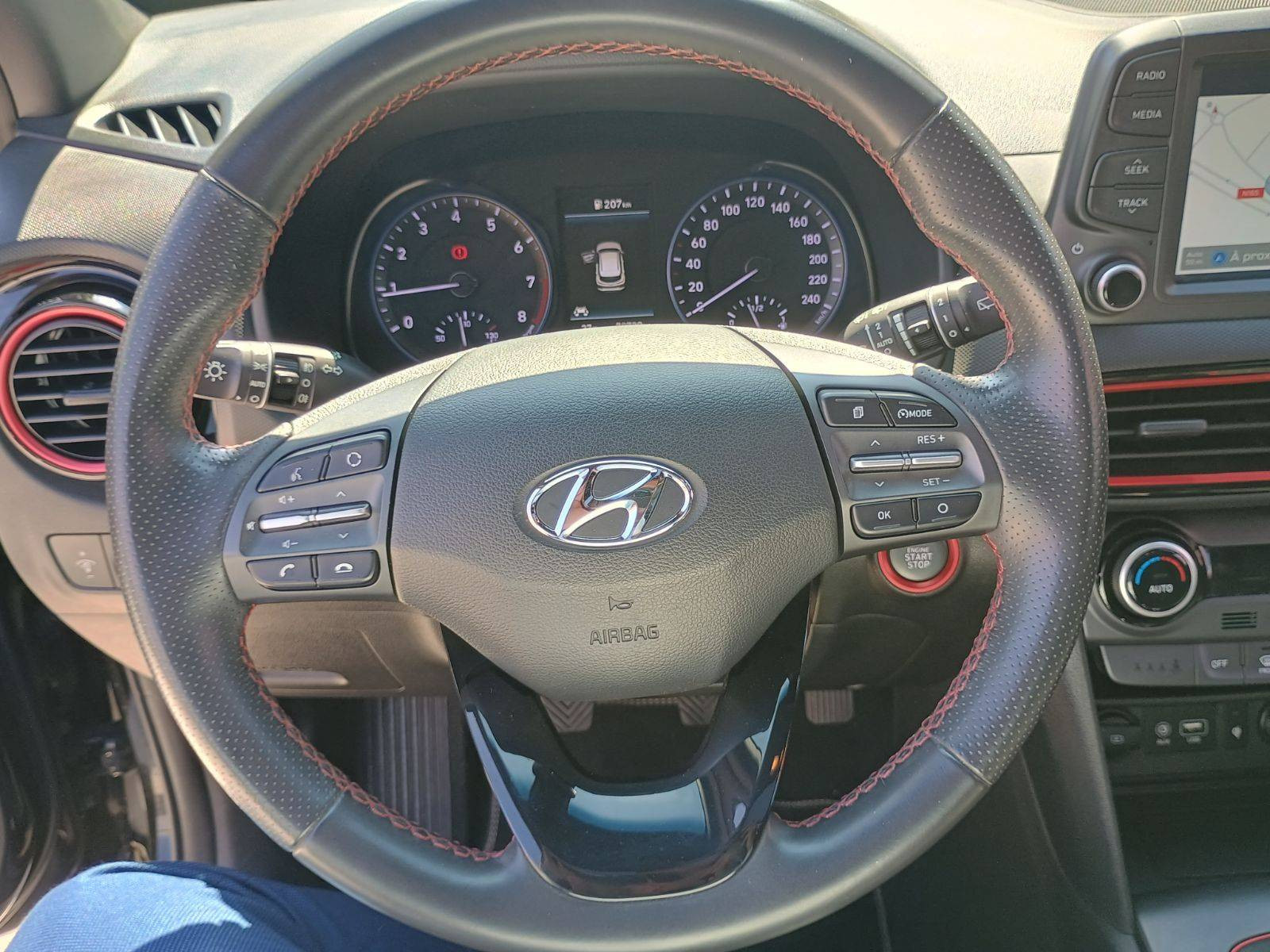 Vente en ligne Hyundai Kona  1.0 T-GDi 120 au prix de 13 990 €