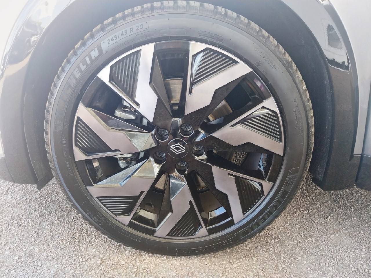 Vente en ligne Renault Rafale  E-Tech full hybrid 200 ch au prix de 39 990 €