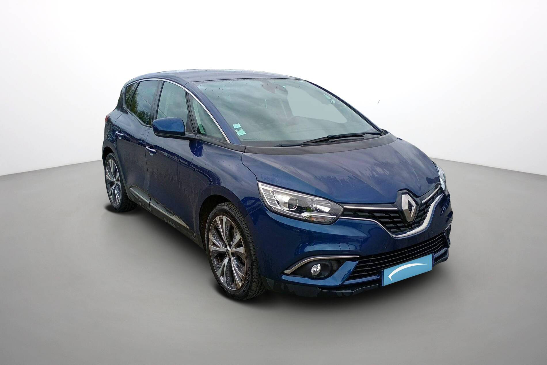 Vente en ligne Renault Scenic 4 Scenic Blue dCi 120 au prix de 16 390 €