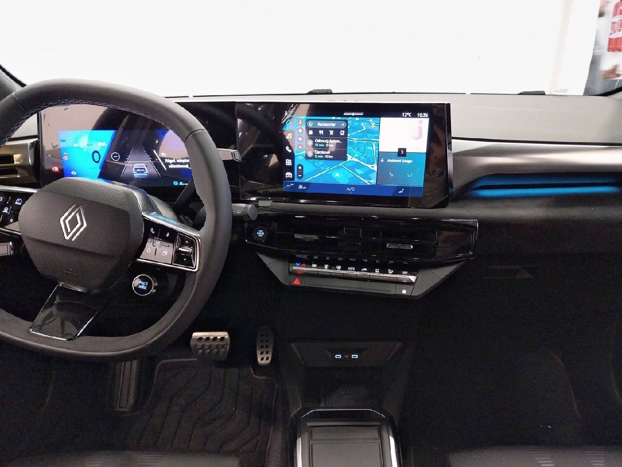 Vente en ligne Renault Clio 6 Clio E-Tech full hybrid 160 ch au prix de 30 400 €